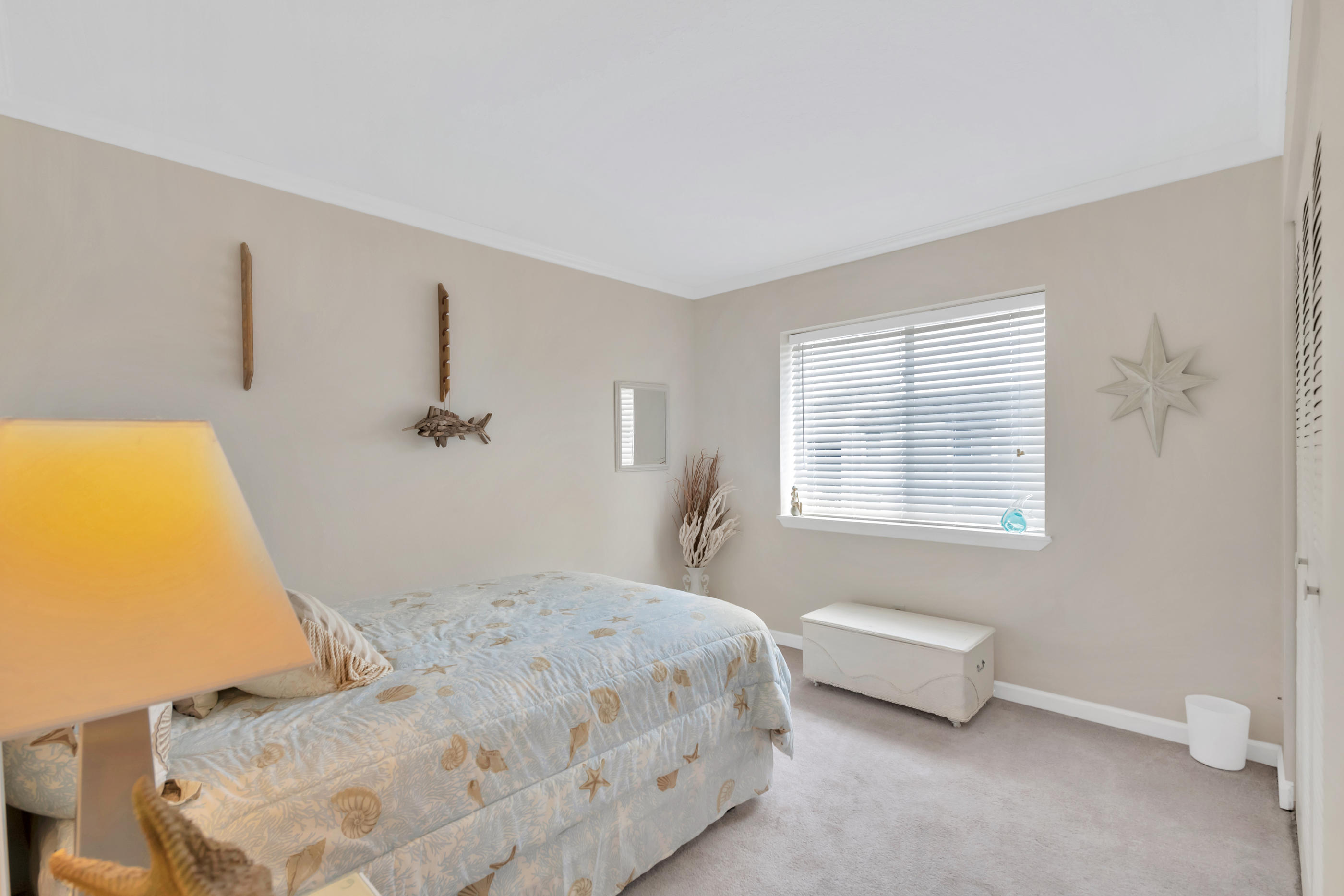 FINISTERRA CONDO - Residential