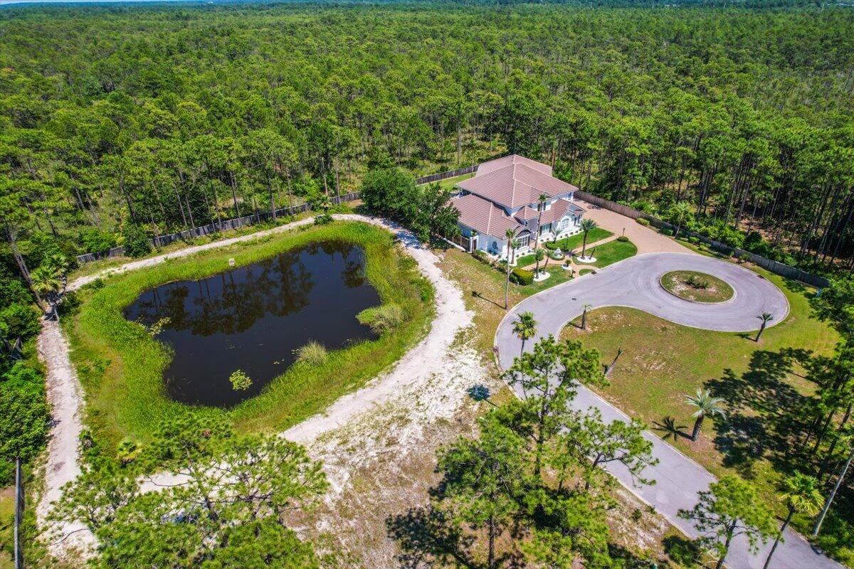 ROYAL PALMS - Residential