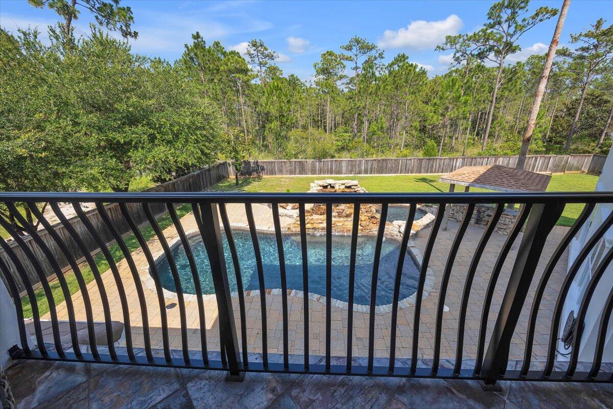 ROYAL PALMS - Residential