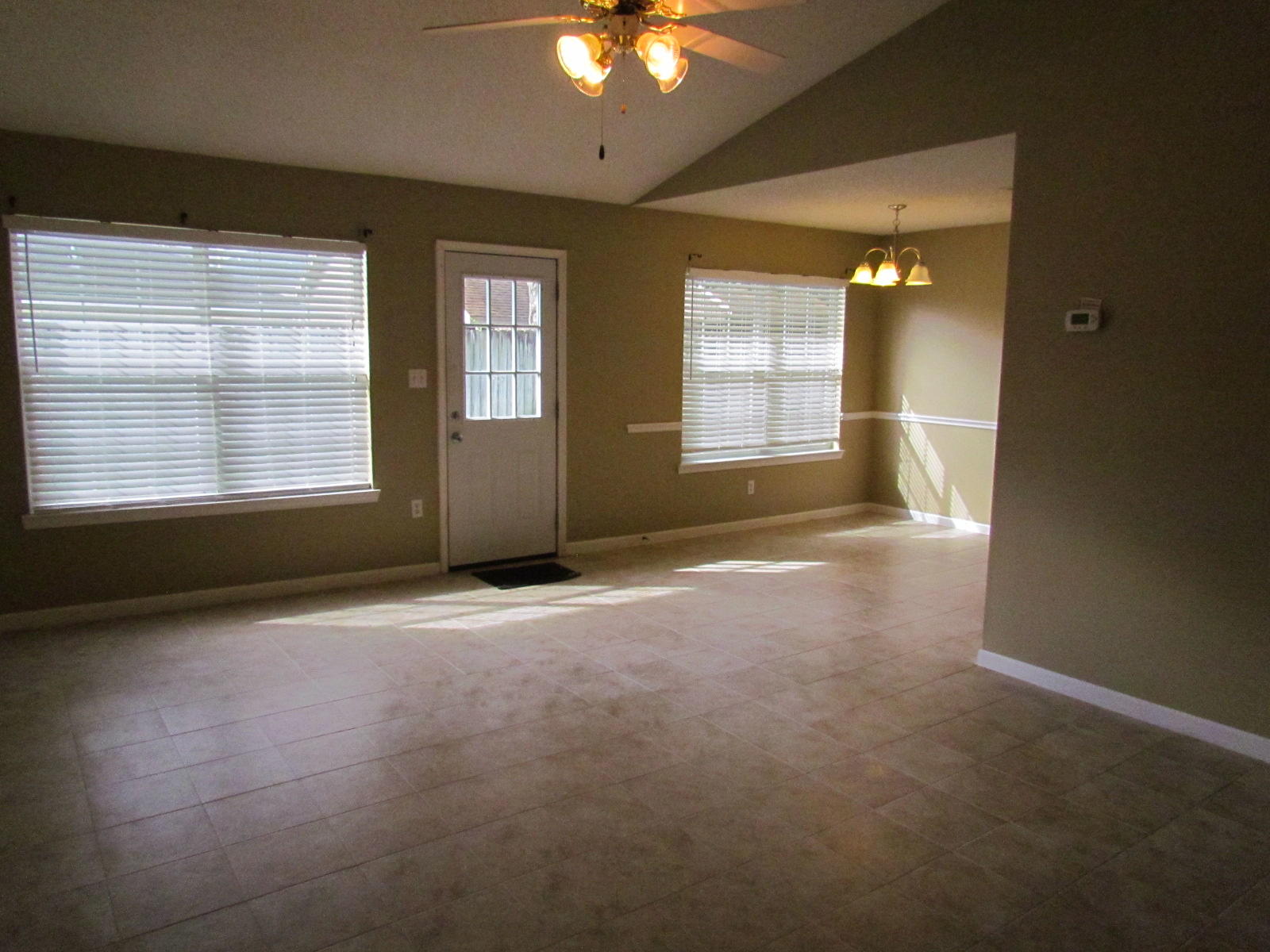 CREEKSIDE - Residential Lease