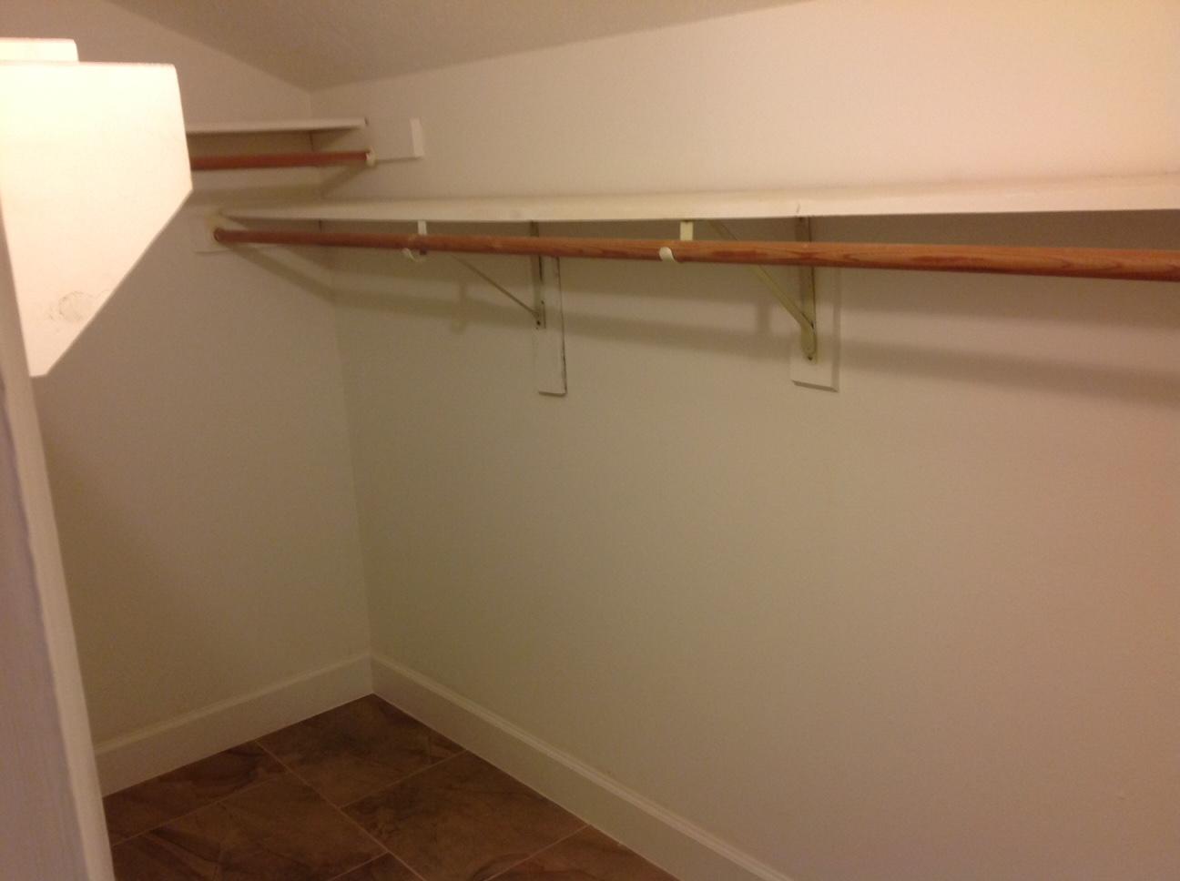 VIKING MANOR PH 1 - Residential