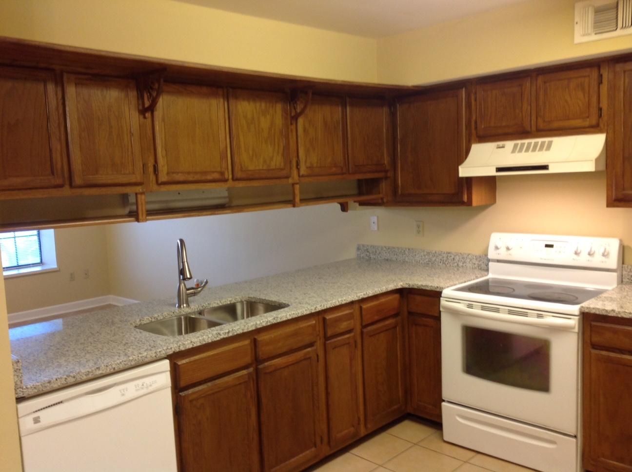 VIKING MANOR PH 1 - Residential