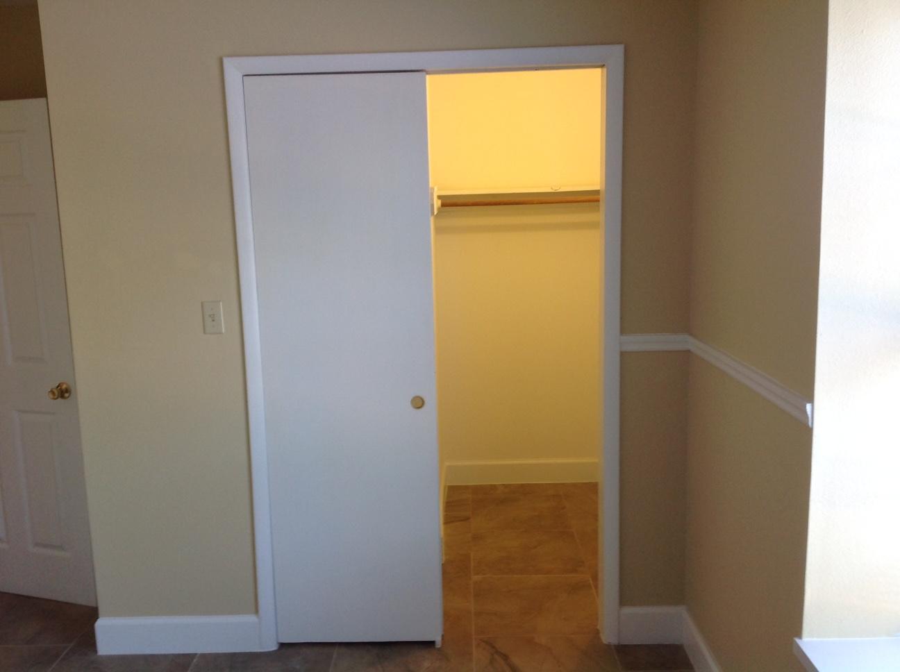 VIKING MANOR PH 1 - Residential