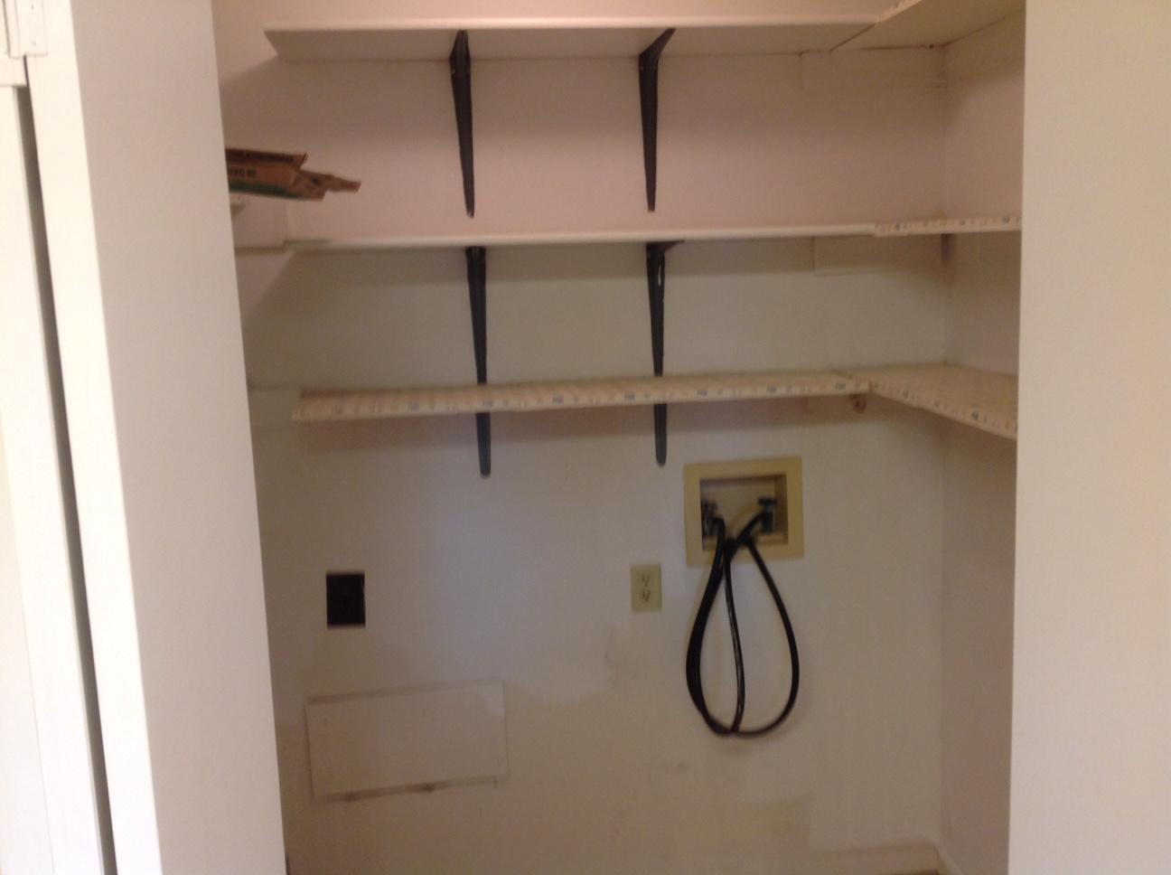 VIKING MANOR PH 1 - Residential