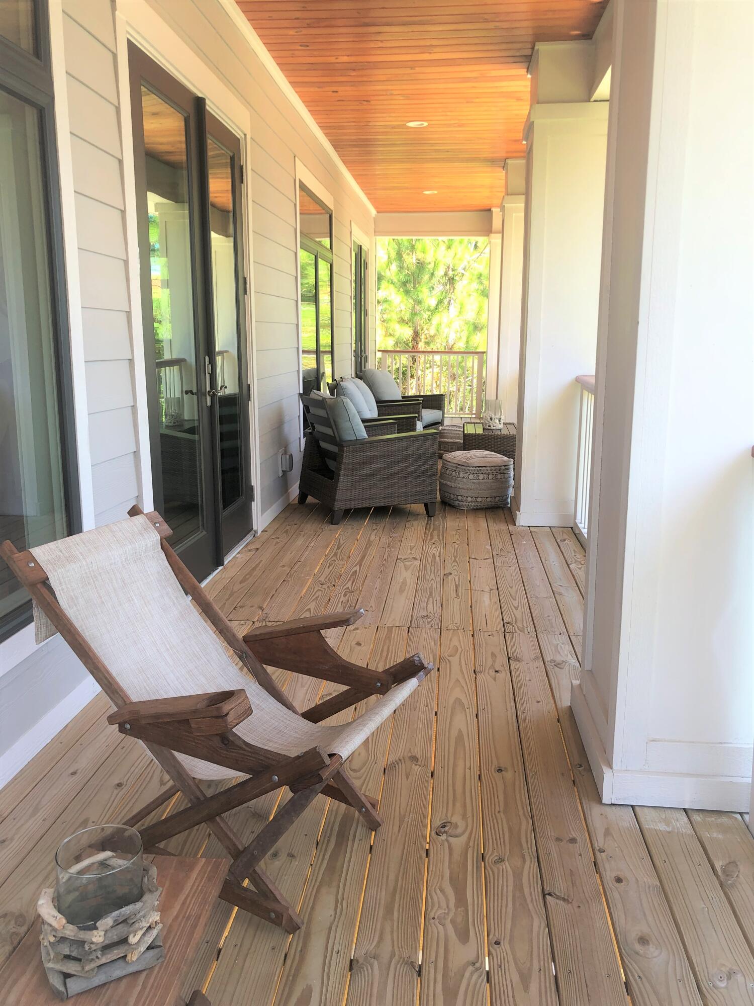ORIOLE BEACH - Residential