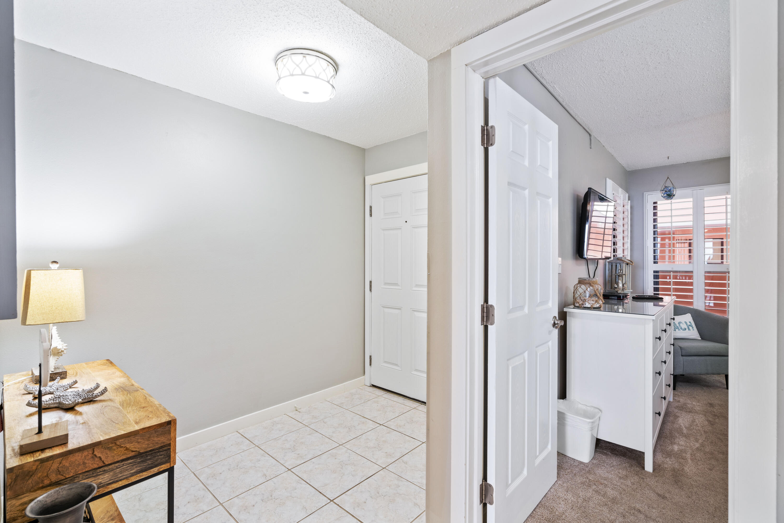 Jetty East Condominium - Residential