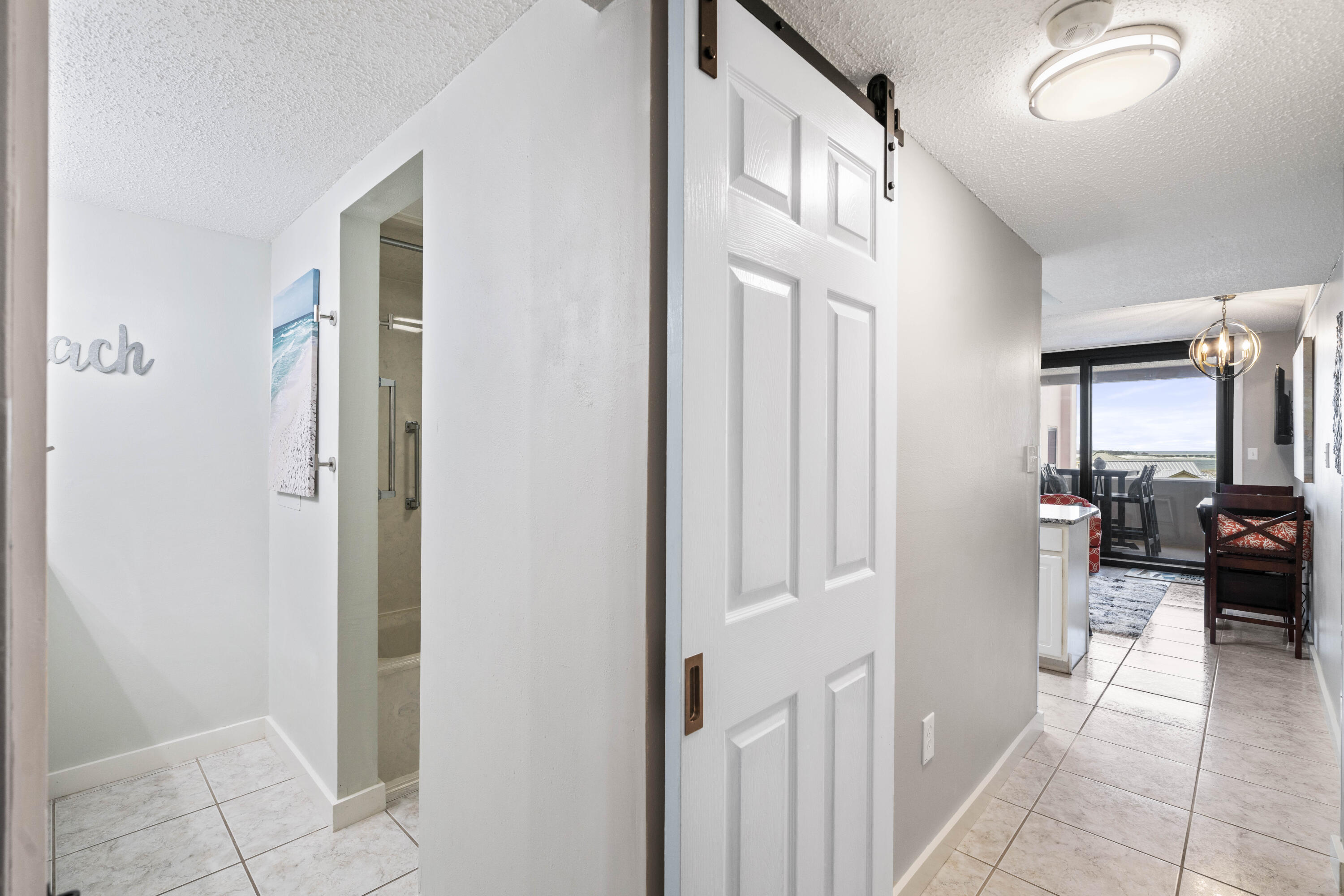 Jetty East Condominium - Residential