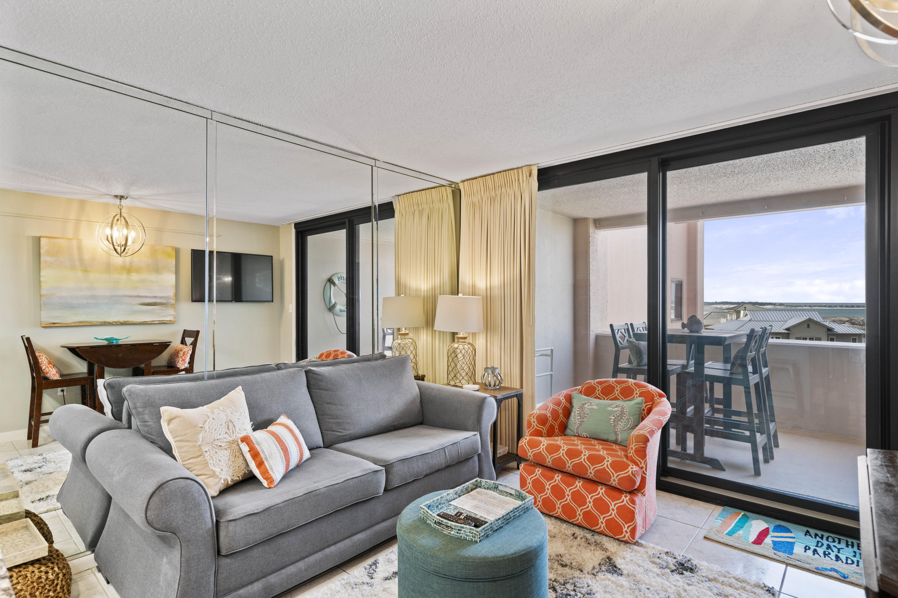 Jetty East Condominium - Residential