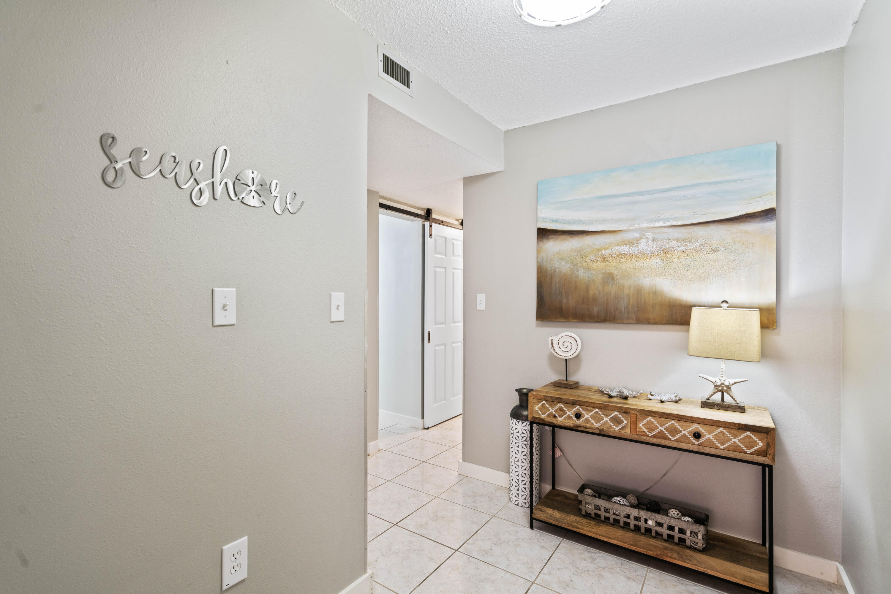 Jetty East Condominium - Residential