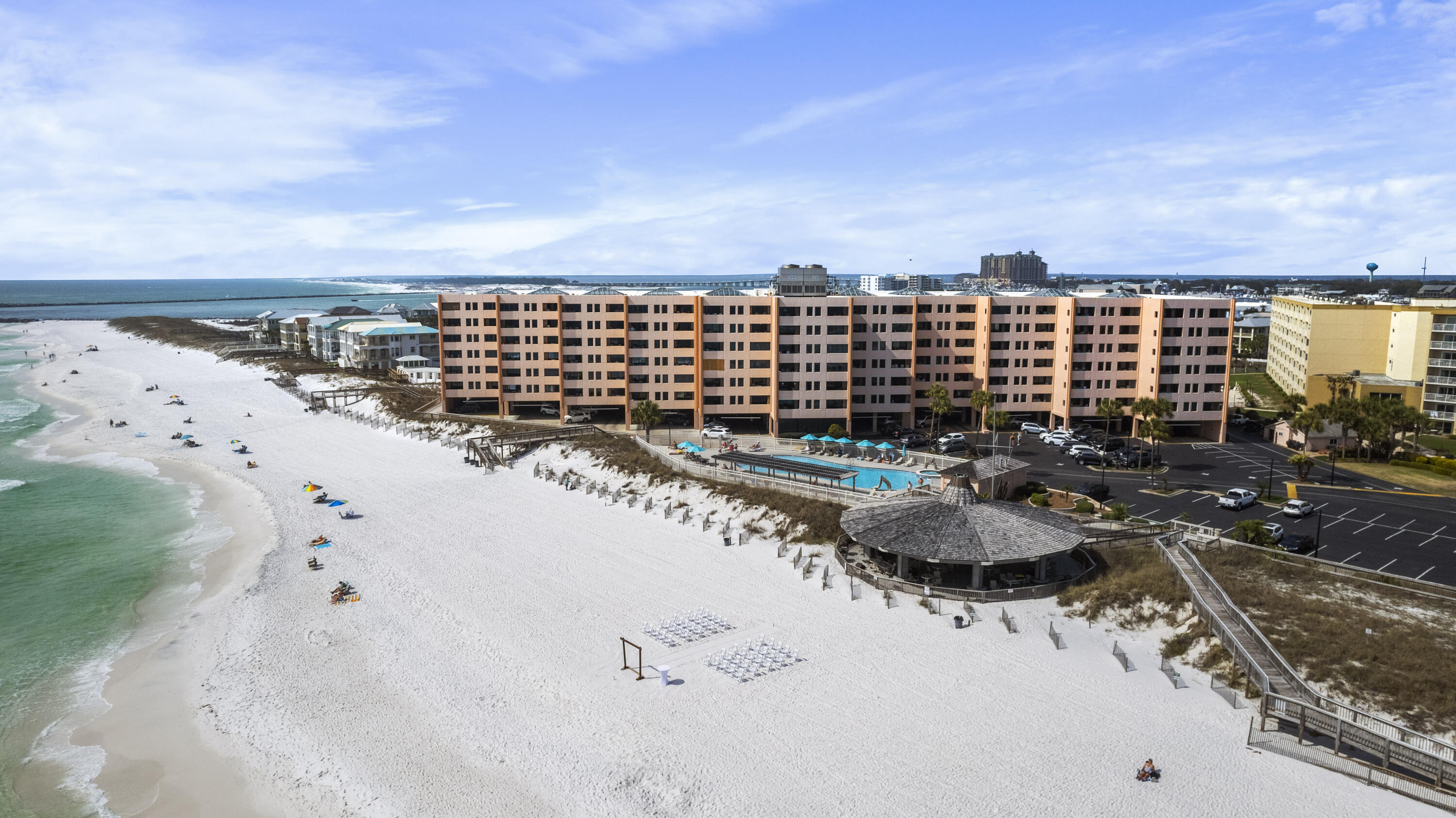 Jetty East Condominium - Residential