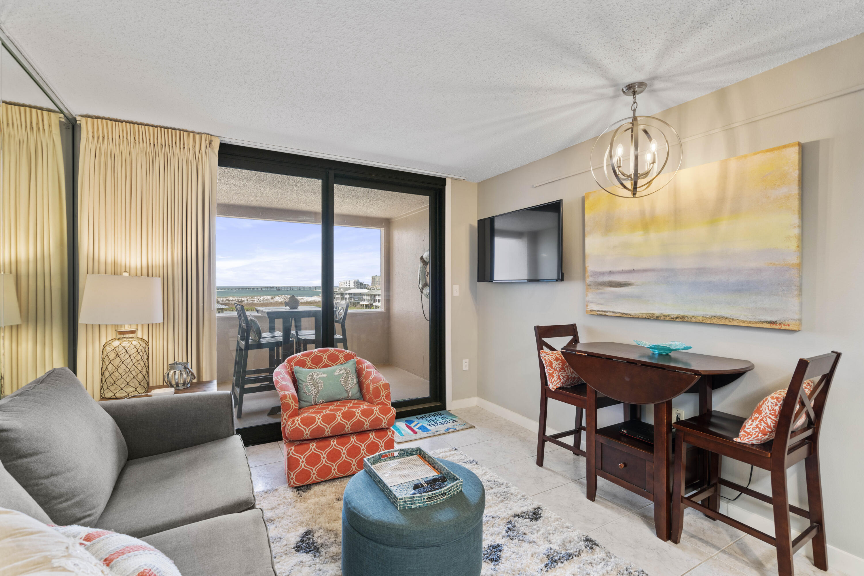 Jetty East Condominium - Residential