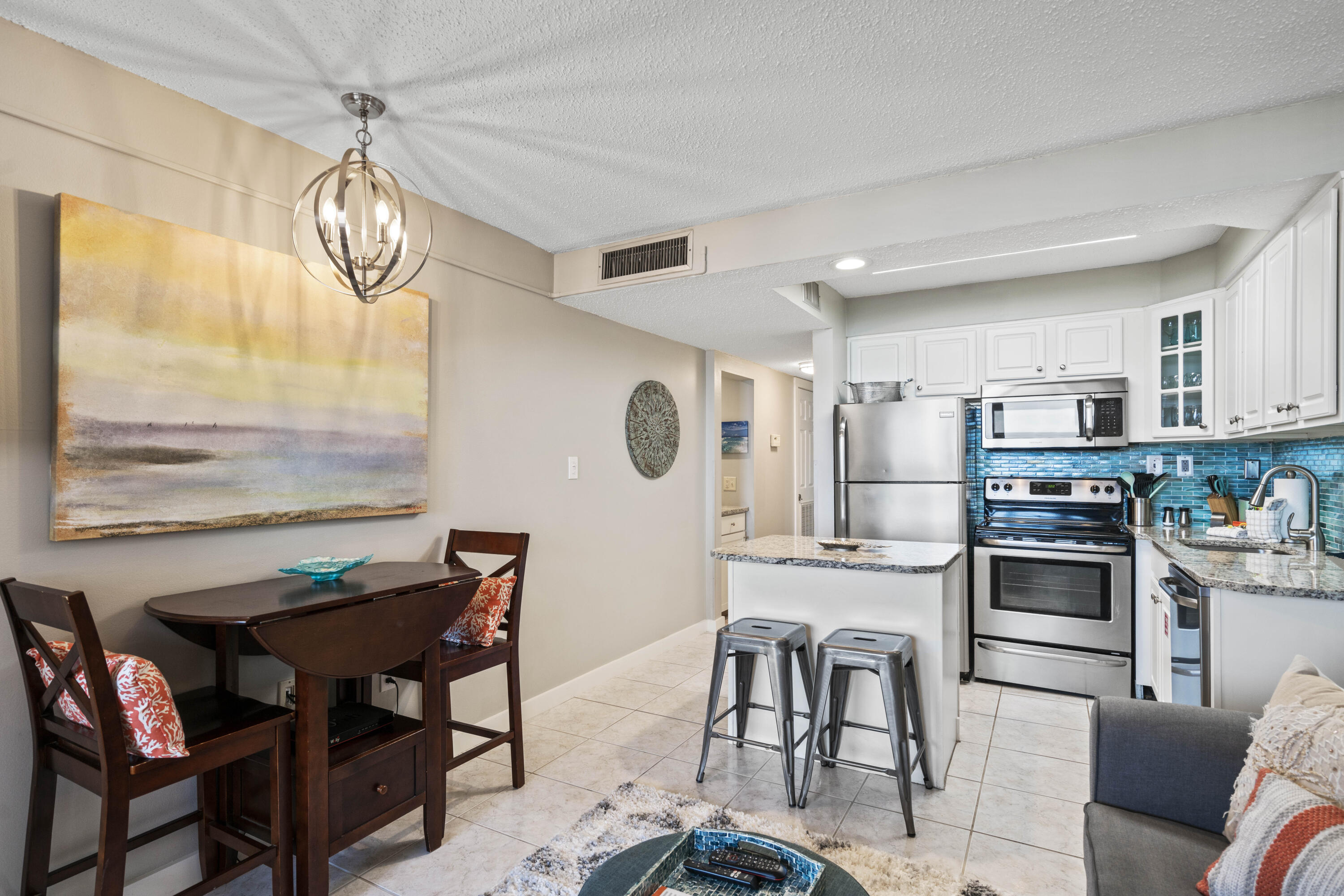 Jetty East Condominium - Residential