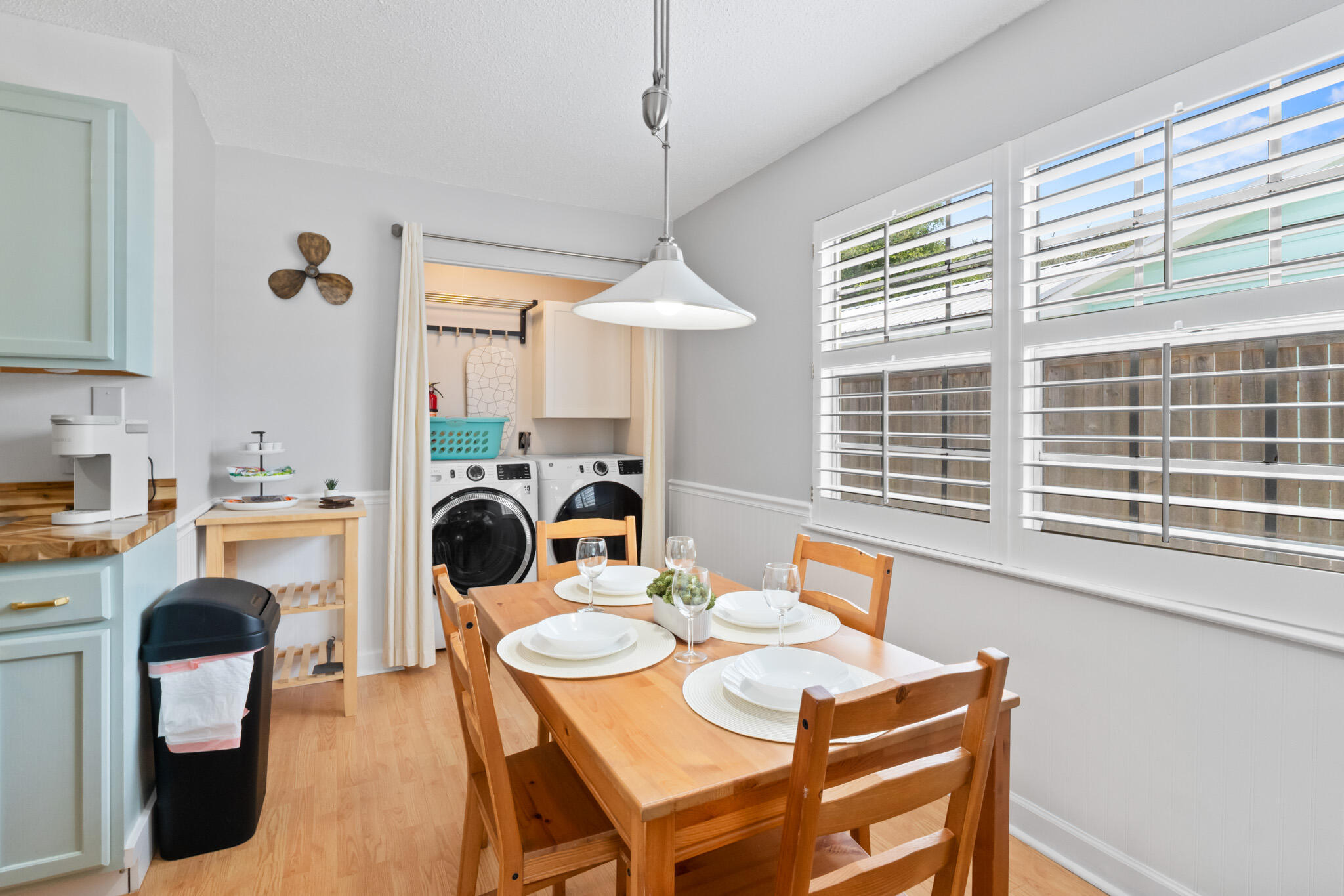 RIVIERA BEACH - Residential