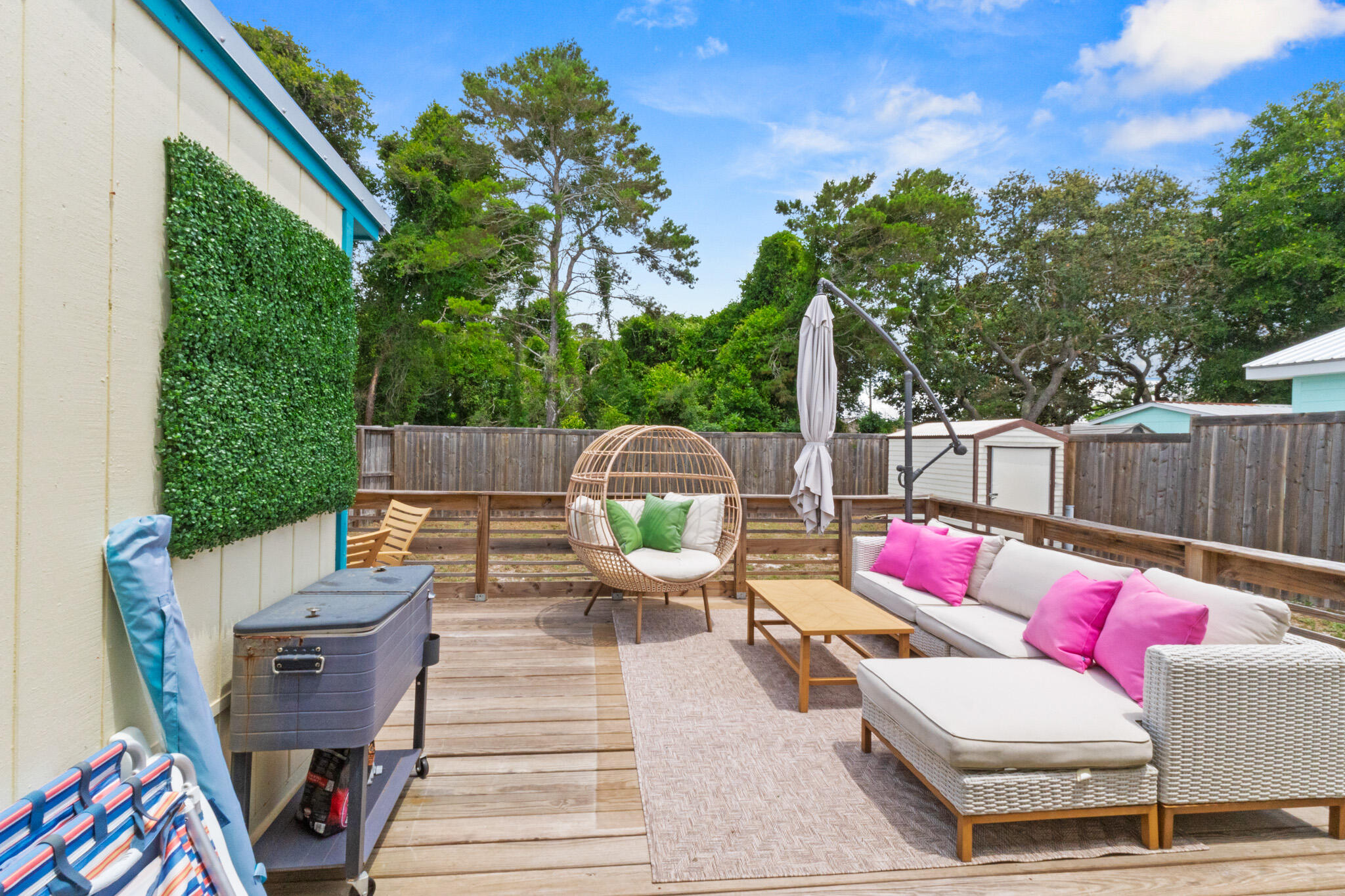 RIVIERA BEACH - Residential