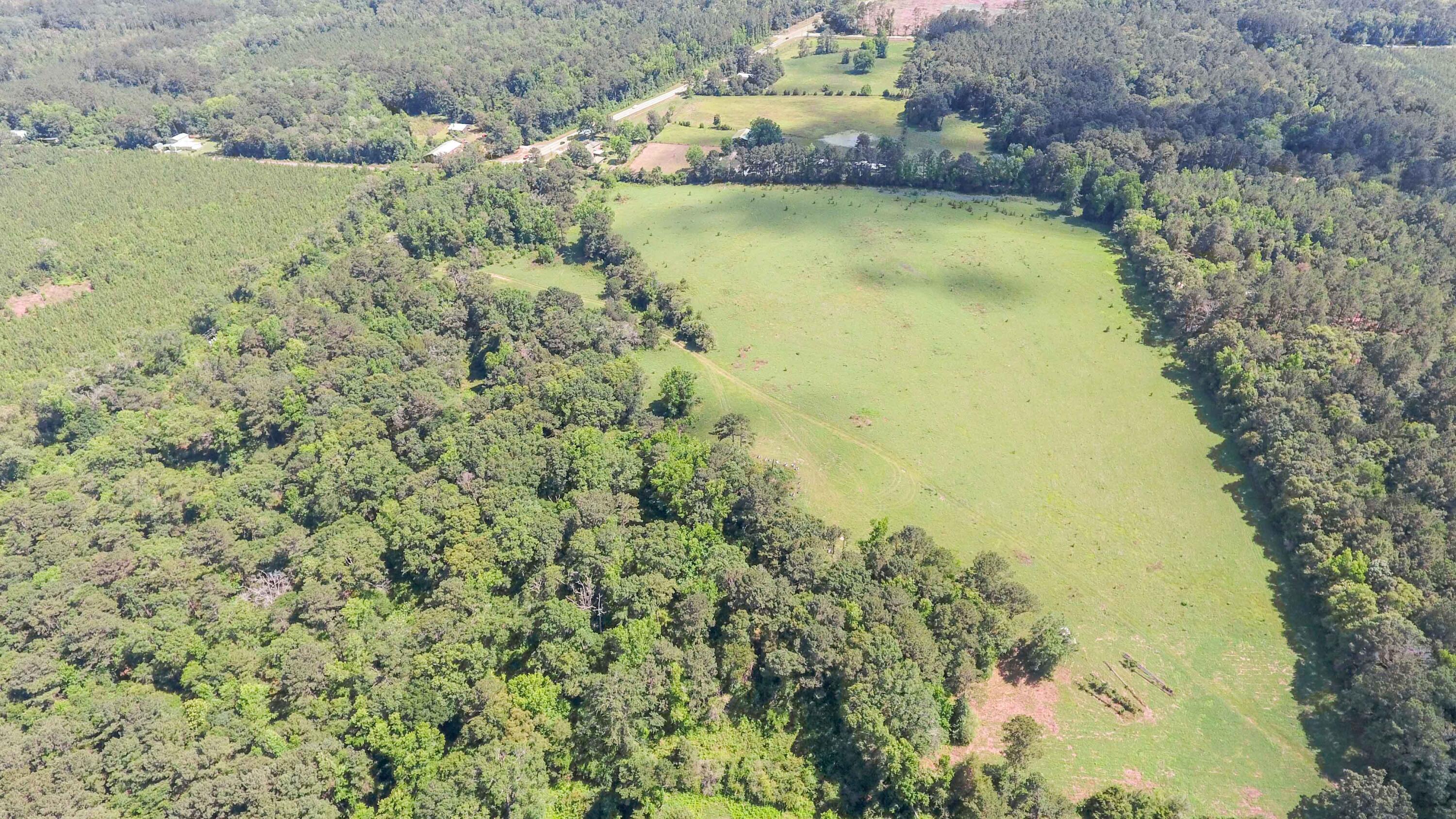 METES & BOUNDS - Land