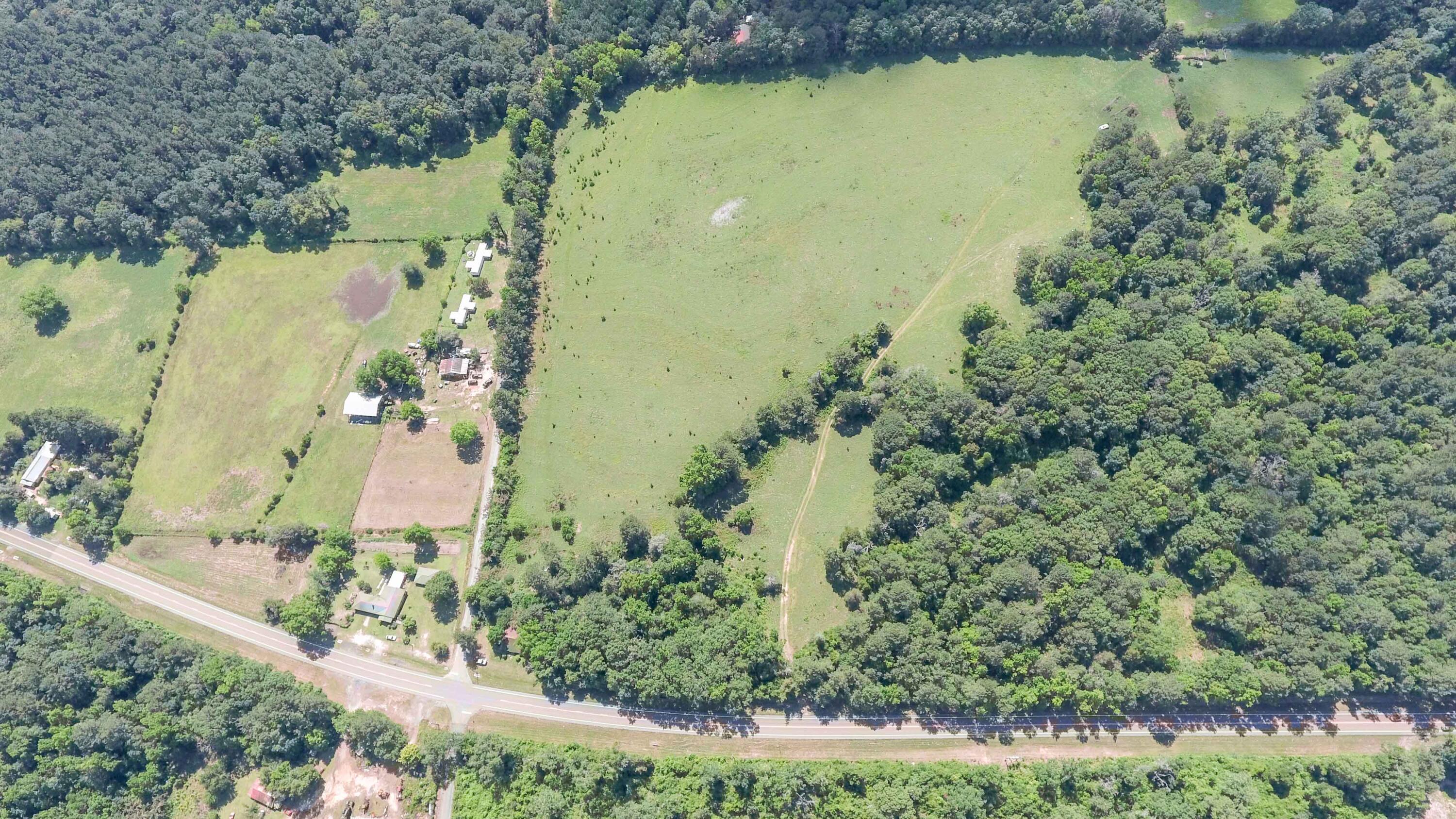 METES & BOUNDS - Land