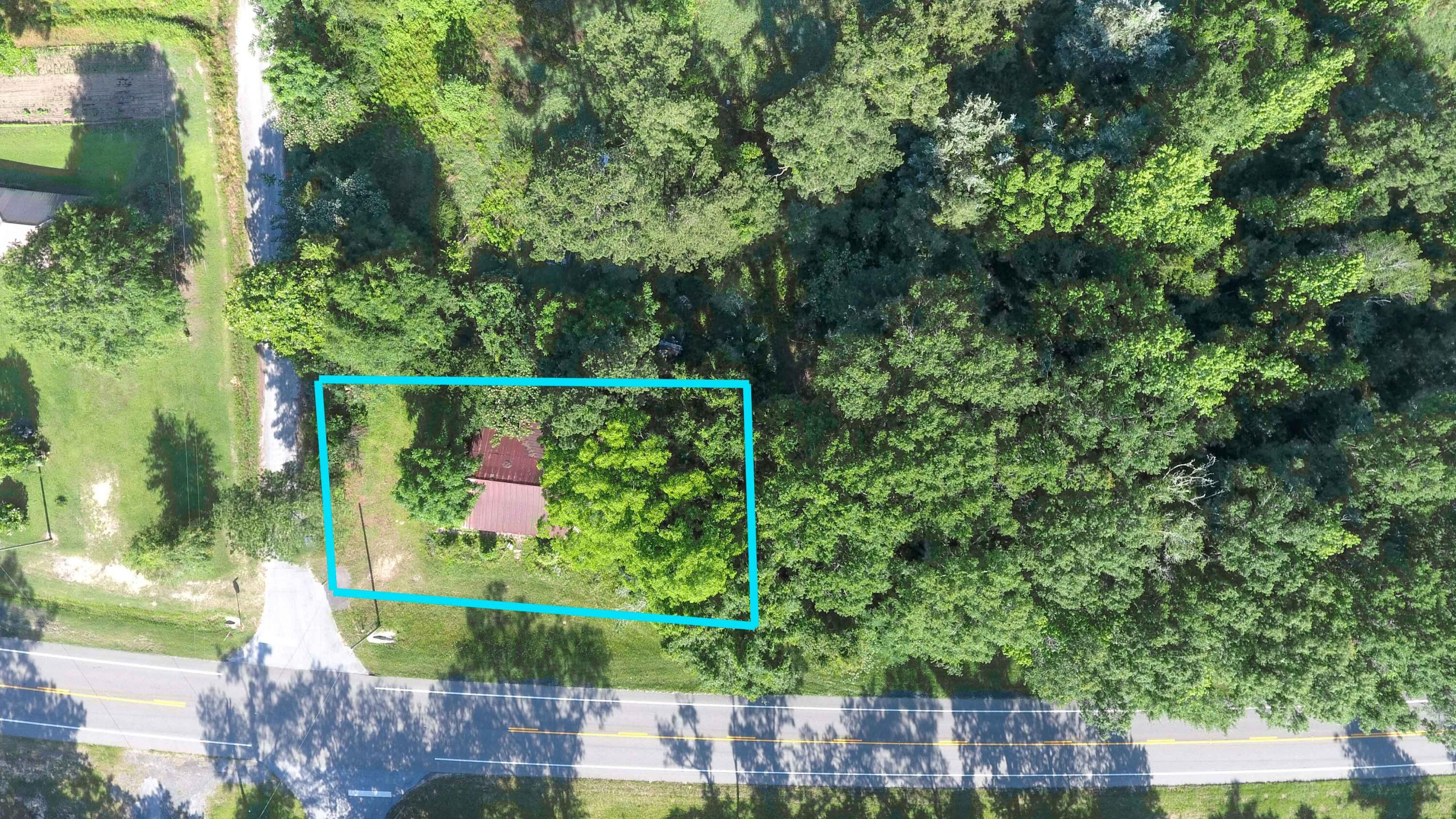 METES & BOUNDS - Land