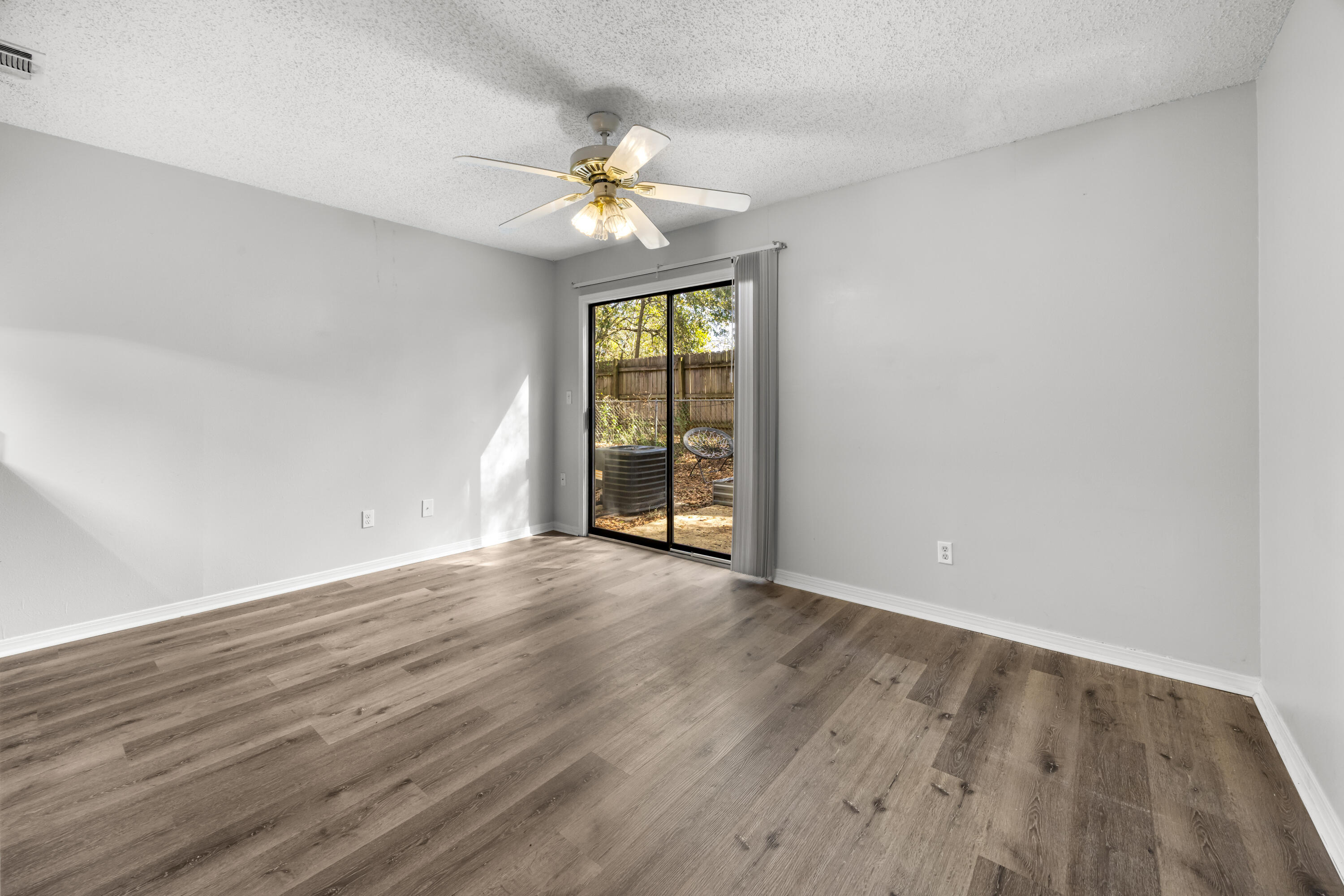 metes and bounds - Residential Lease