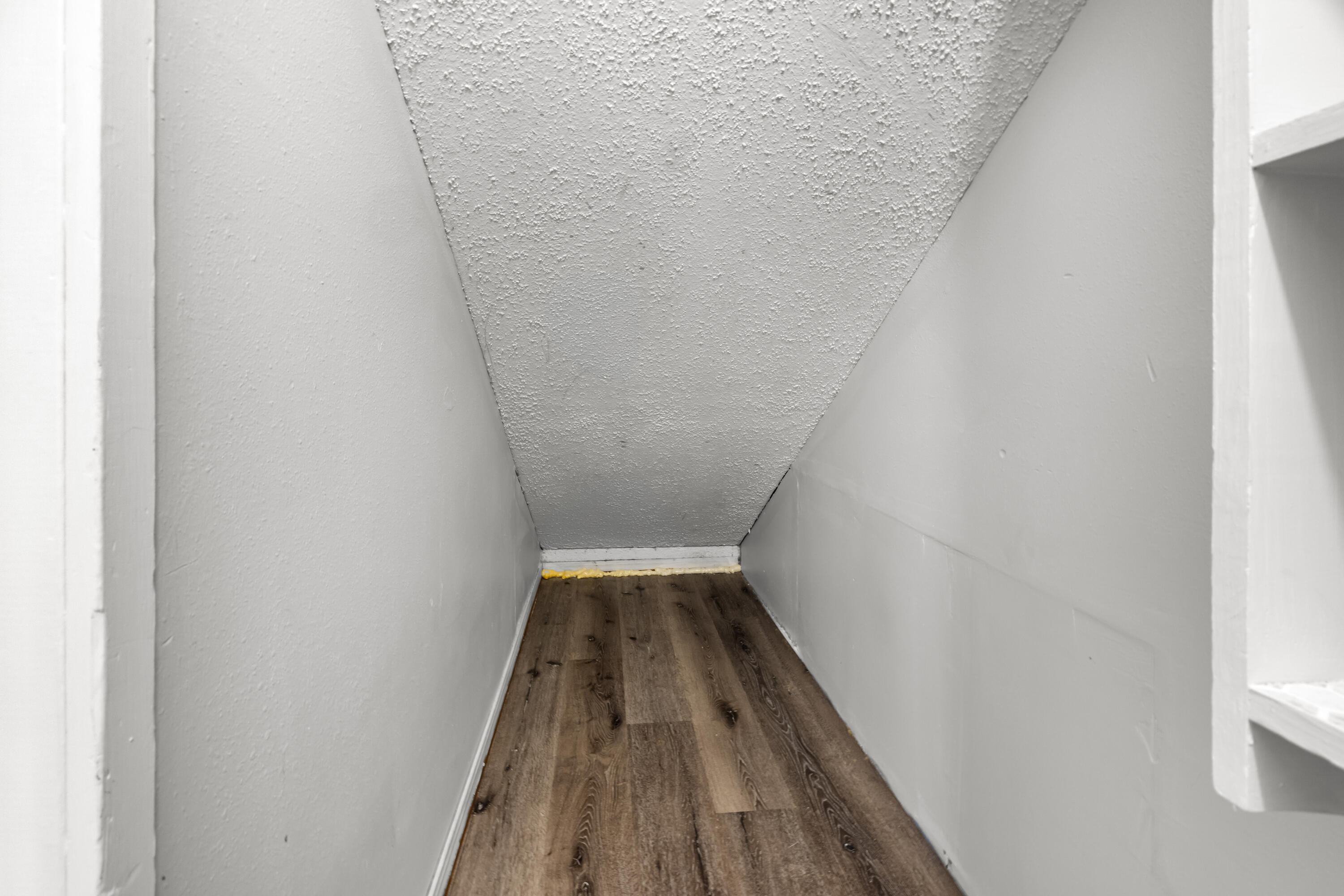 metes and bounds - Residential Lease