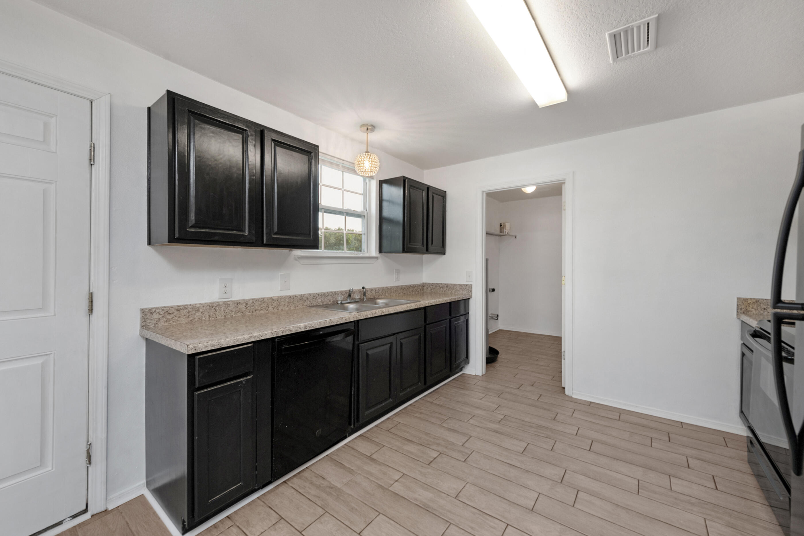 EAST BAY HEIGHTS - Residential
