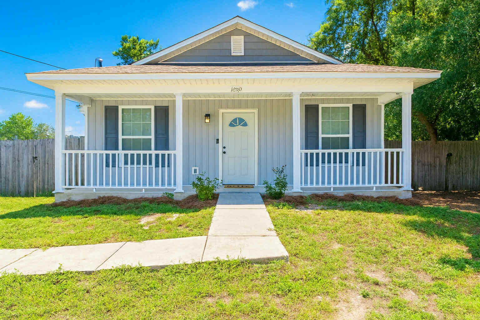 Charming Gulf Breeze home; Affordable, move-in ready, and minutes from the Beach!Welcome to 1989 Justice Circle, a perfectly sized and beautifully kept 3-bedroom, 2-bath home built in 2016; offering the rare combination of modern construction, low upkeep, and one of the most competitive prices in Gulf Breeze.Step inside to a freshly repainted interior with durable tile floors throughout; no carpet, no hassle! Updated lighting adds a warm, inviting feel, and the open layout makes the most of the home's square footage. The kitchen flows seamlessly into the living space, ideal for both daily life and entertaining.Outside, enjoy a privacy-fenced yard with simple, friendly landscaping that's as easy to maintain as the home itself. With no HOA restrictions, you'll have the freedom to truly make it your own.
At $239,900, this is nearly the most affordable fully detached single-family home in the entire city; just minutes from the white-sand beaches, shopping, and dining Gulf Breeze is known for.
If you've been searching for a smart investment, a first home, or a downsizing opportunity near the coast, 1989 Justice Circle checks all the boxes.