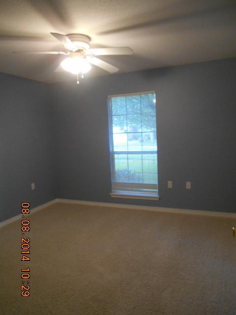 WHITROCK VILLAGE S/D - Residential Lease