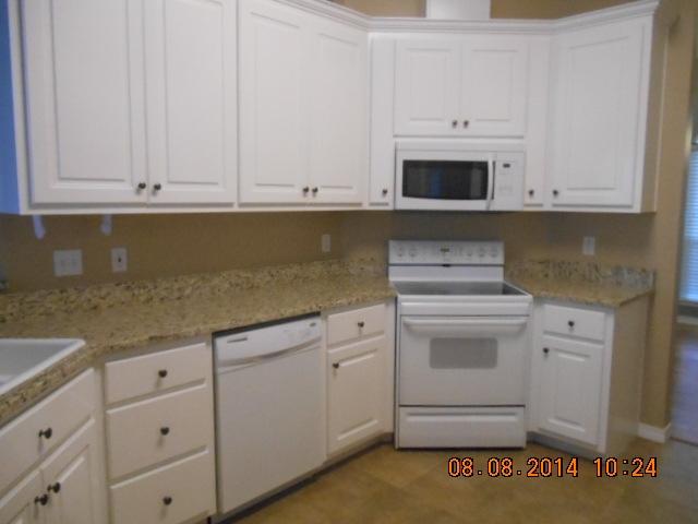 WHITROCK VILLAGE S/D - Residential Lease