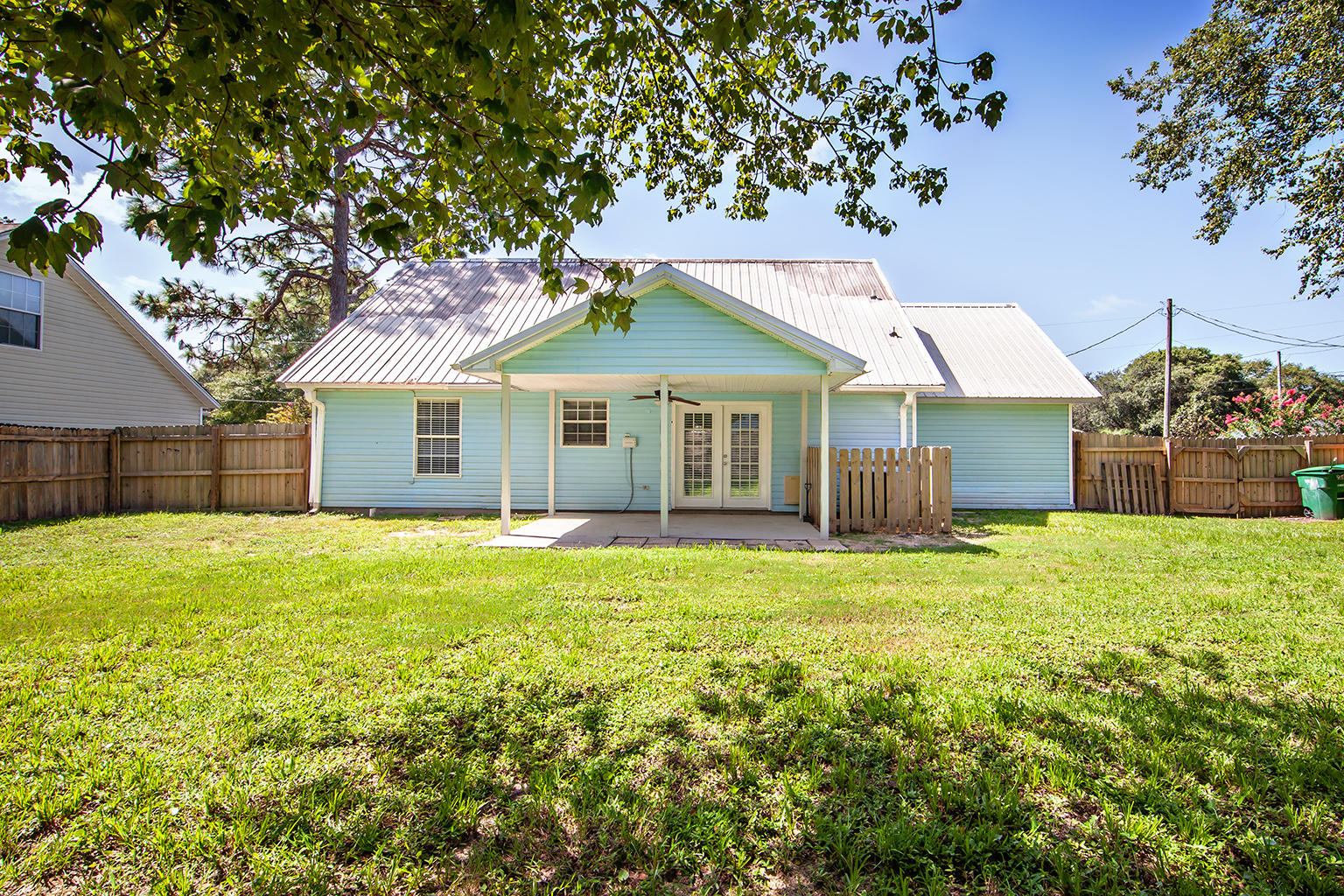 PINNACLE POINT - Residential Lease