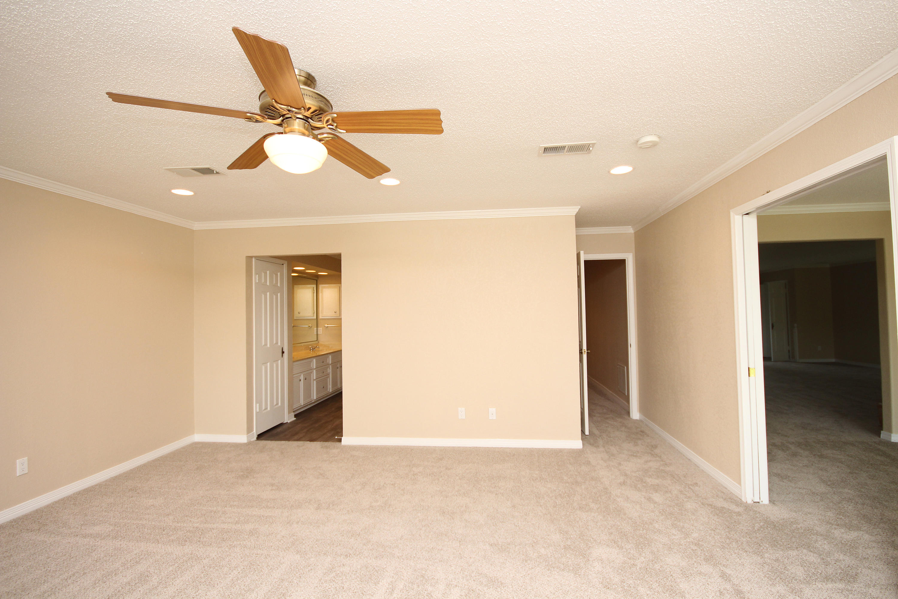 LAKE LORRAINE ESTATES 1 - Residential