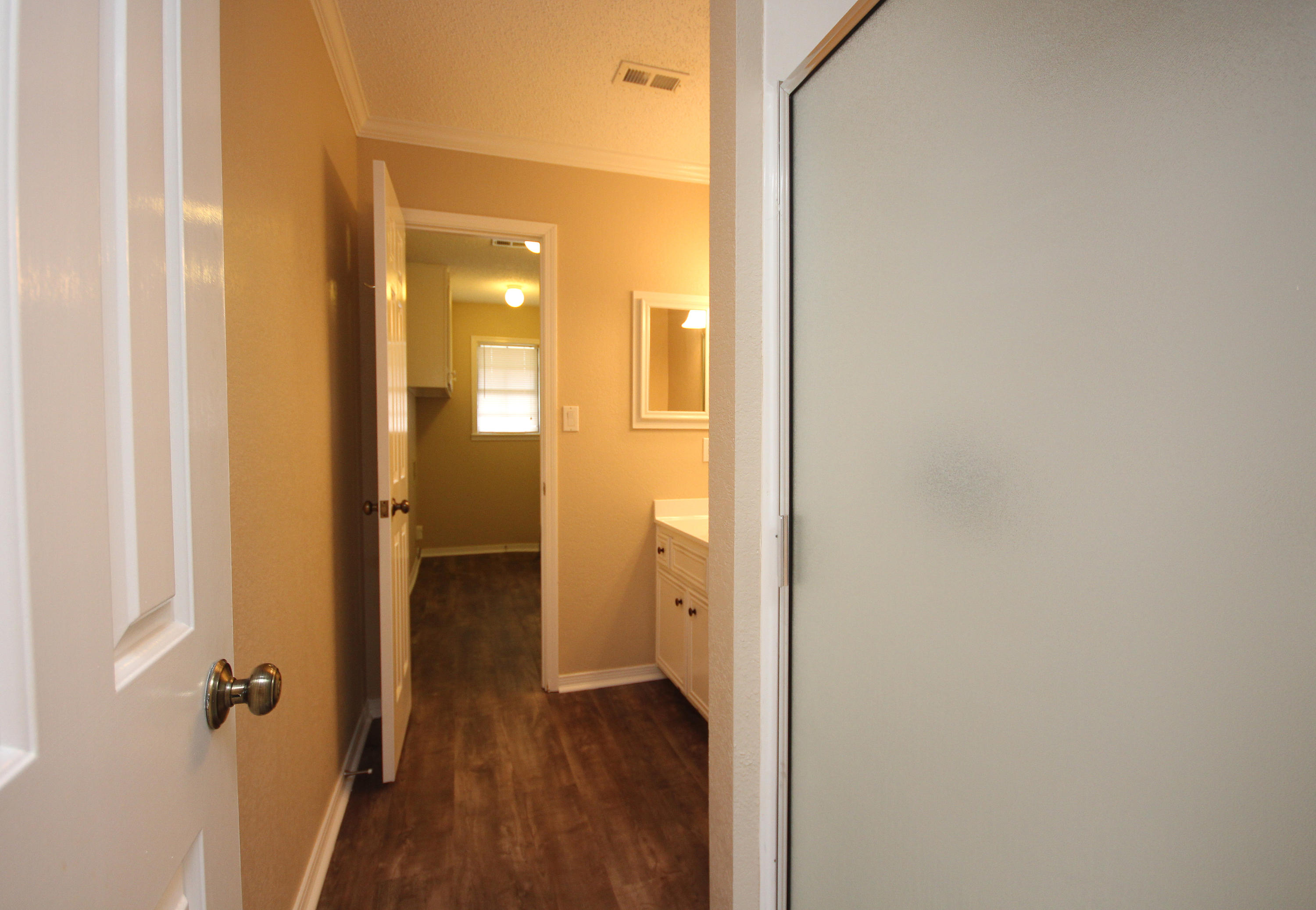 LAKE LORRAINE ESTATES 1 - Residential