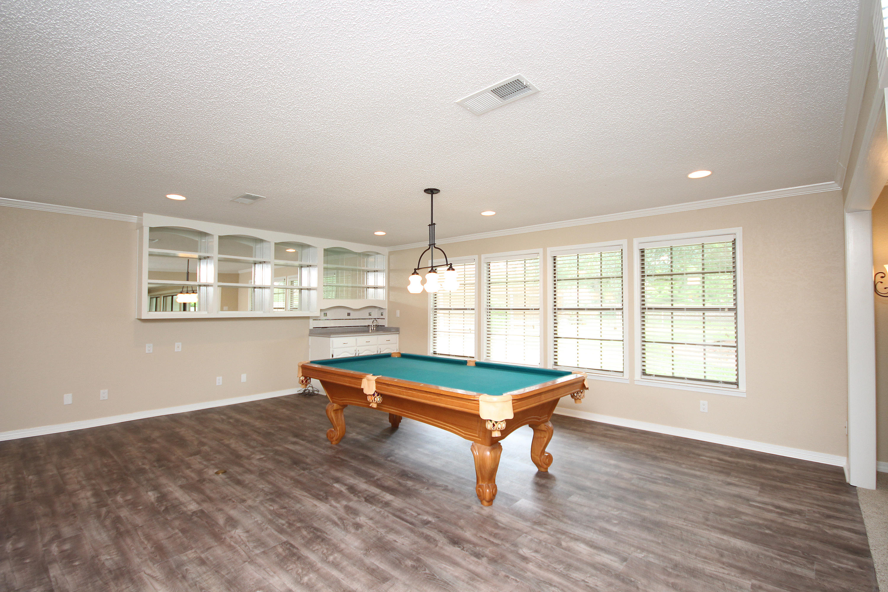 LAKE LORRAINE ESTATES 1 - Residential