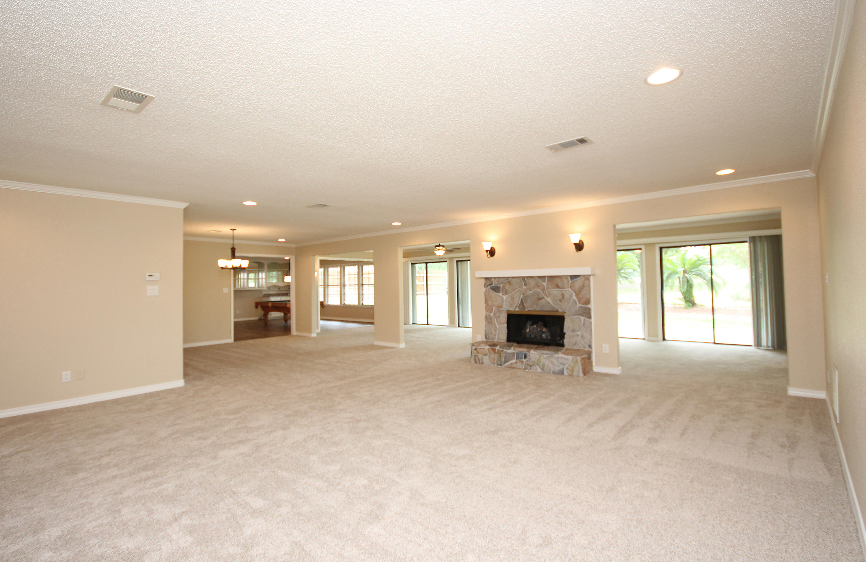 LAKE LORRAINE ESTATES 1 - Residential