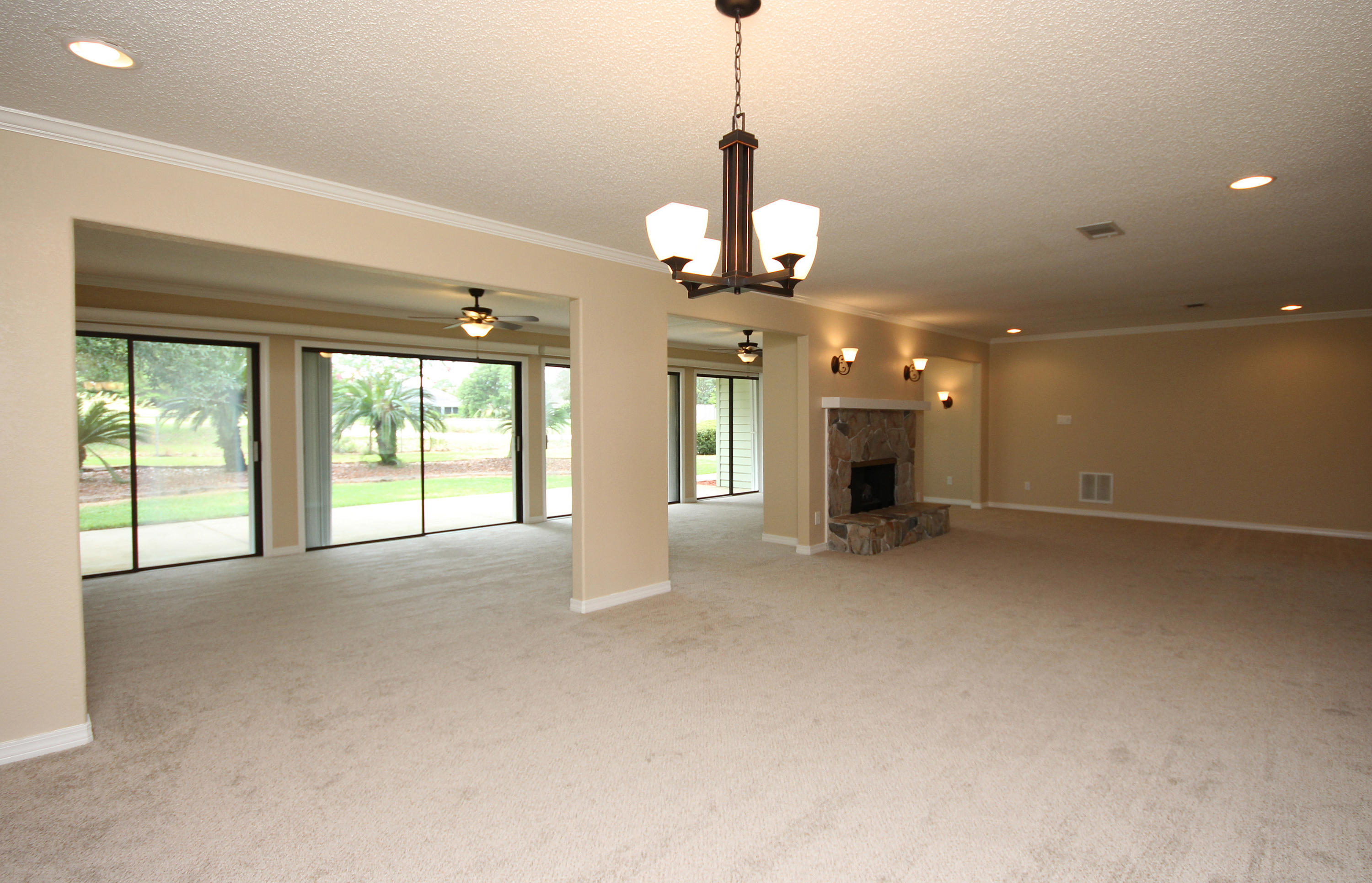 LAKE LORRAINE ESTATES 1 - Residential