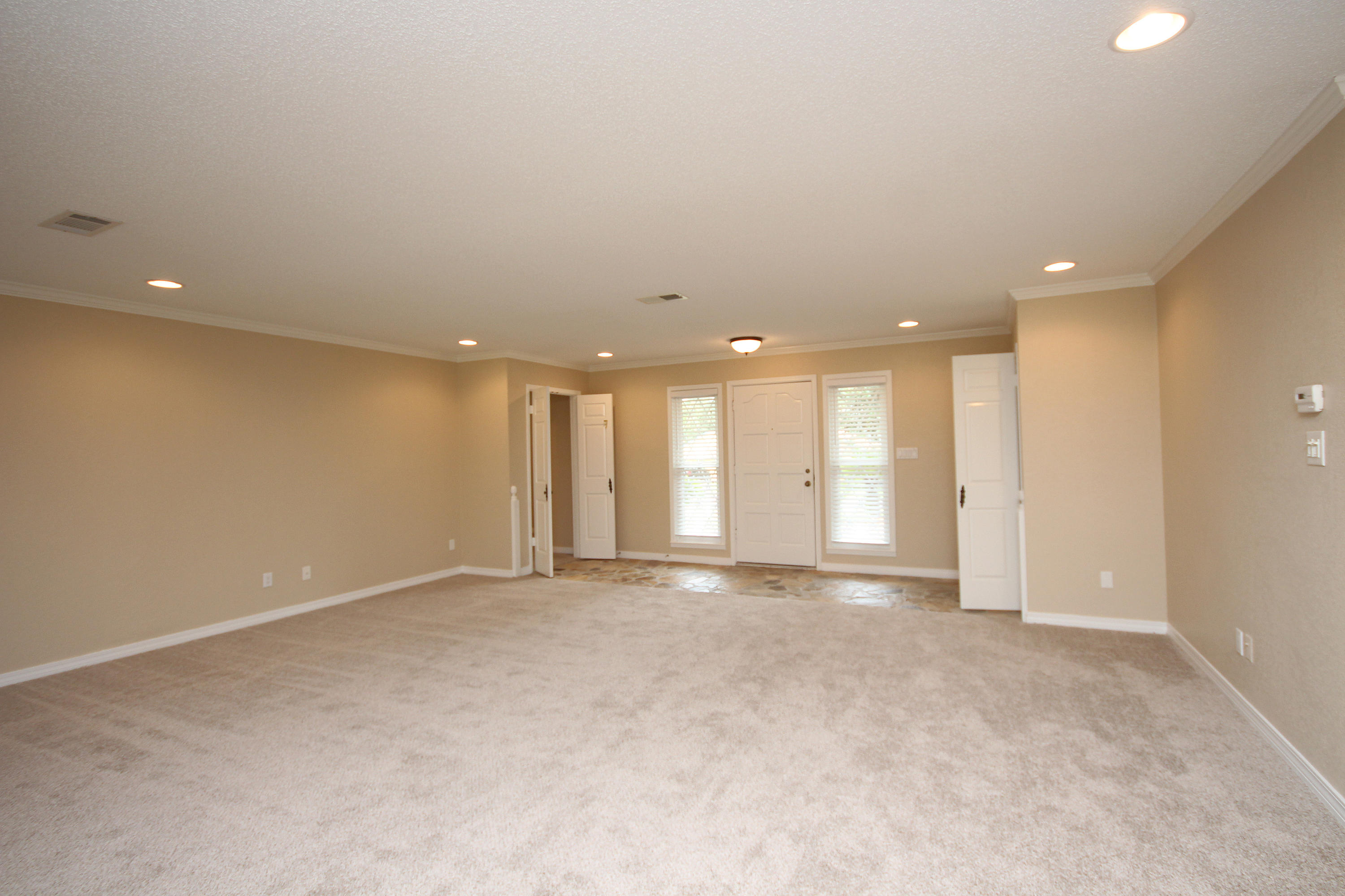 LAKE LORRAINE ESTATES 1 - Residential