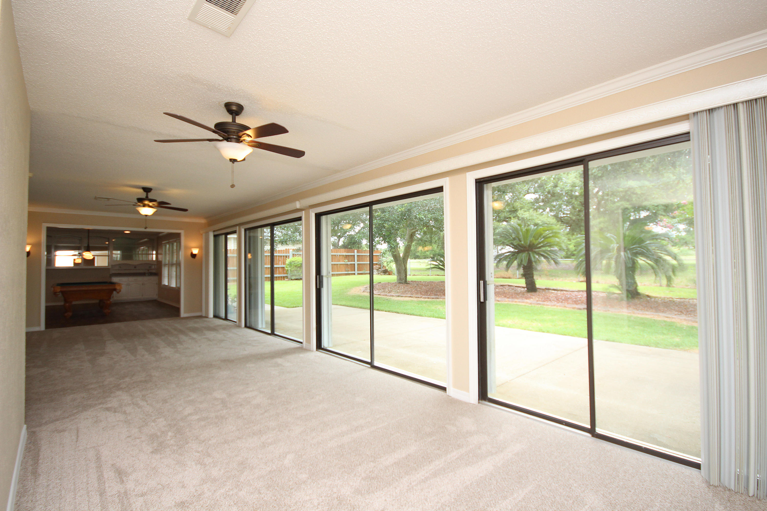 LAKE LORRAINE ESTATES 1 - Residential