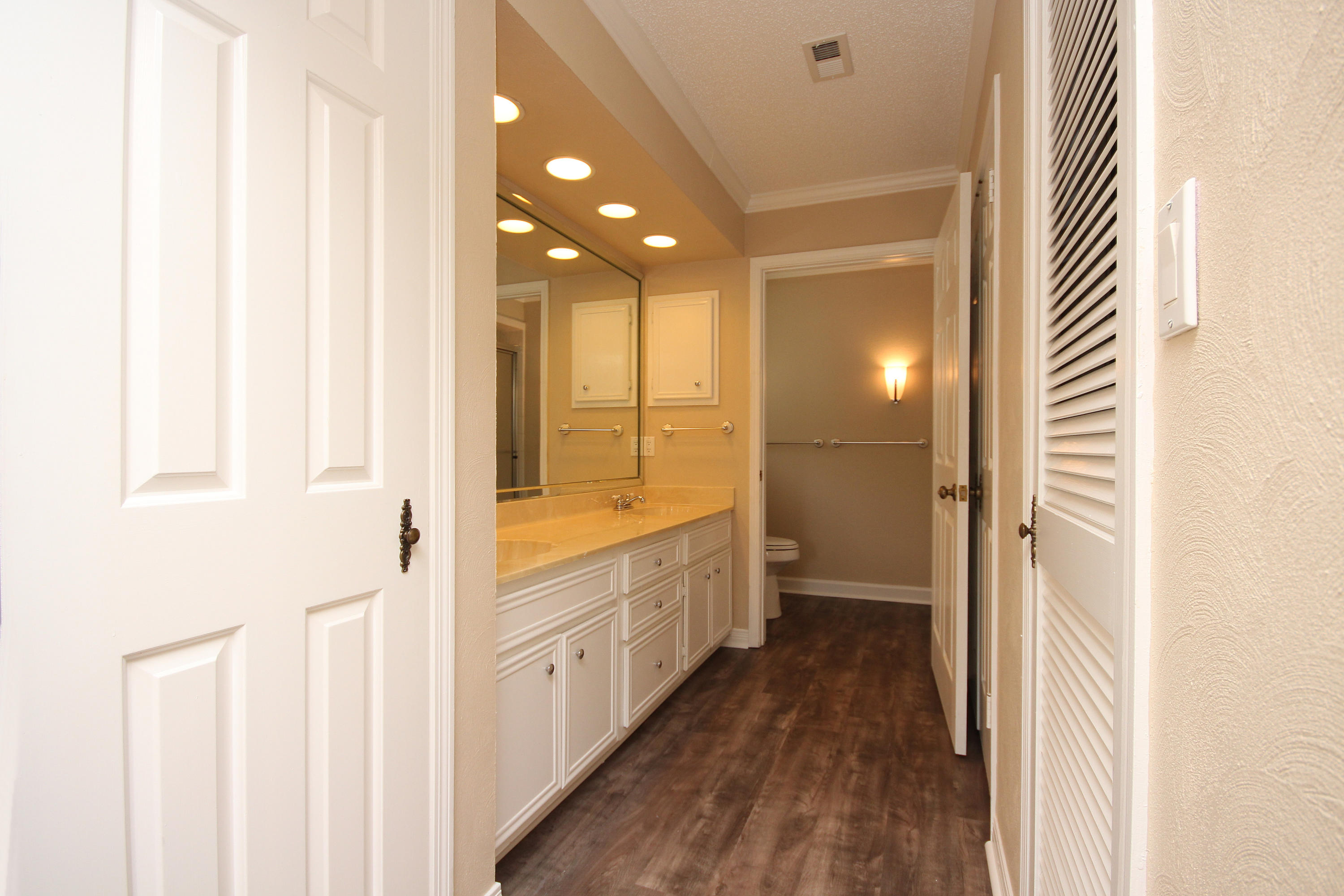 LAKE LORRAINE ESTATES 1 - Residential