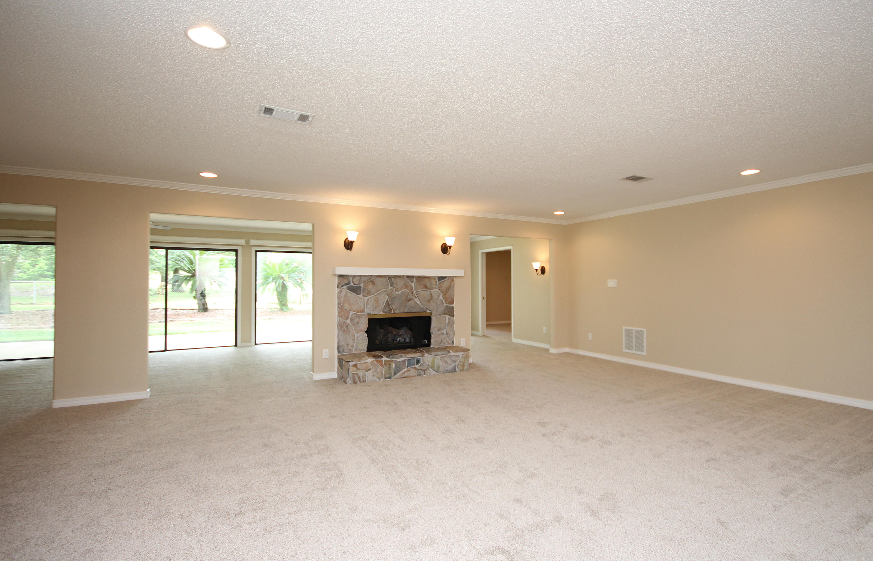 LAKE LORRAINE ESTATES 1 - Residential