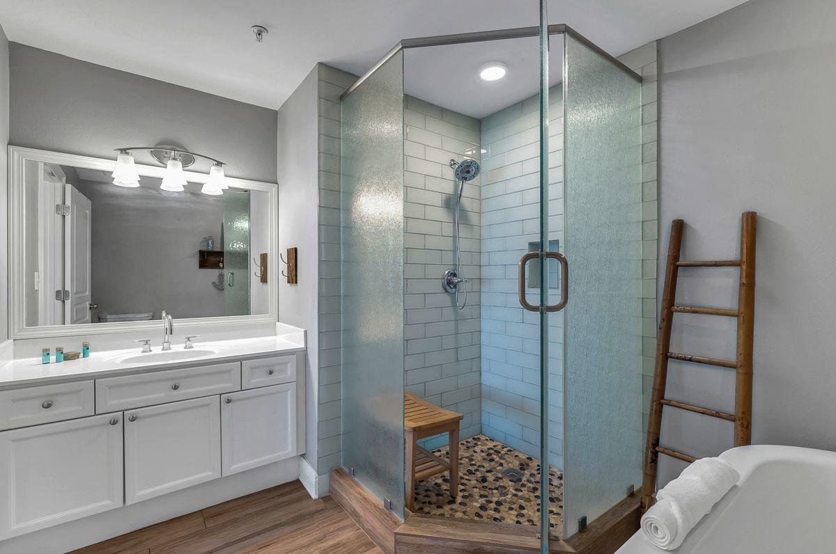 EMERALD DUNES CONDO - Residential