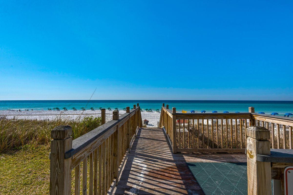 EMERALD DUNES CONDO - Residential