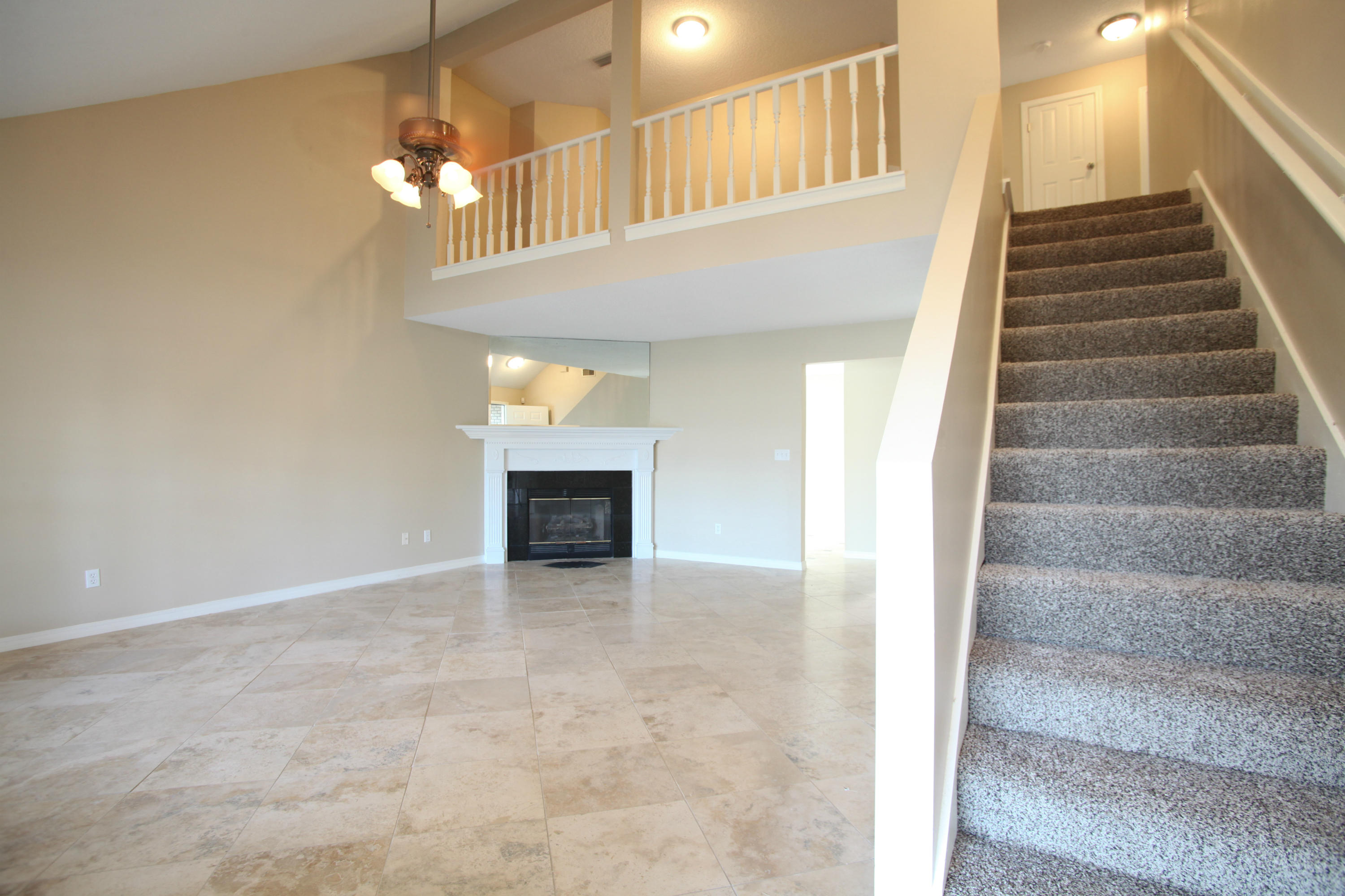 HARBOR BREEZE - Residential