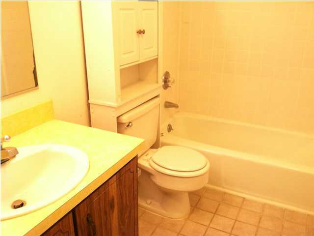 PARTIN BROOKS S/D - Residential Lease