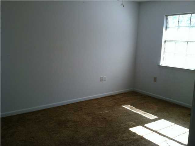 PARTIN BROOKS S/D - Residential Lease