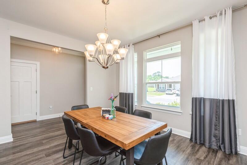 Cross Creek Estates - Residential