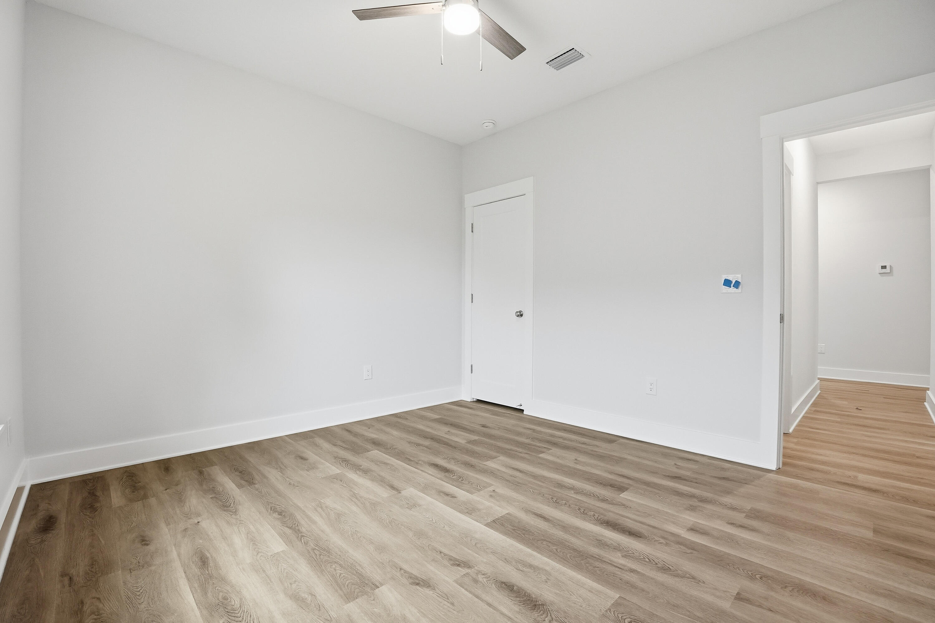 SHALIMAR S/D LOT 8 BLK 5 - Residential