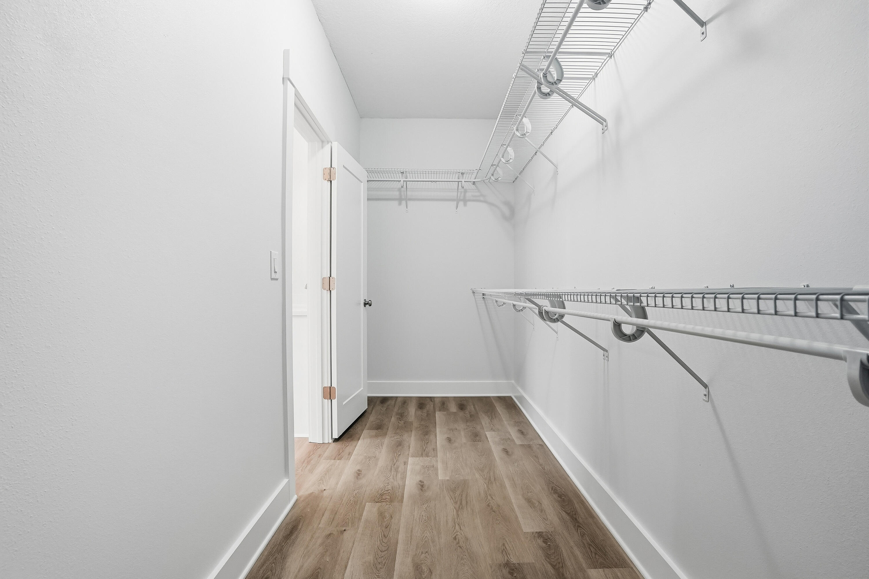 SHALIMAR S/D LOT 8 BLK 5 - Residential