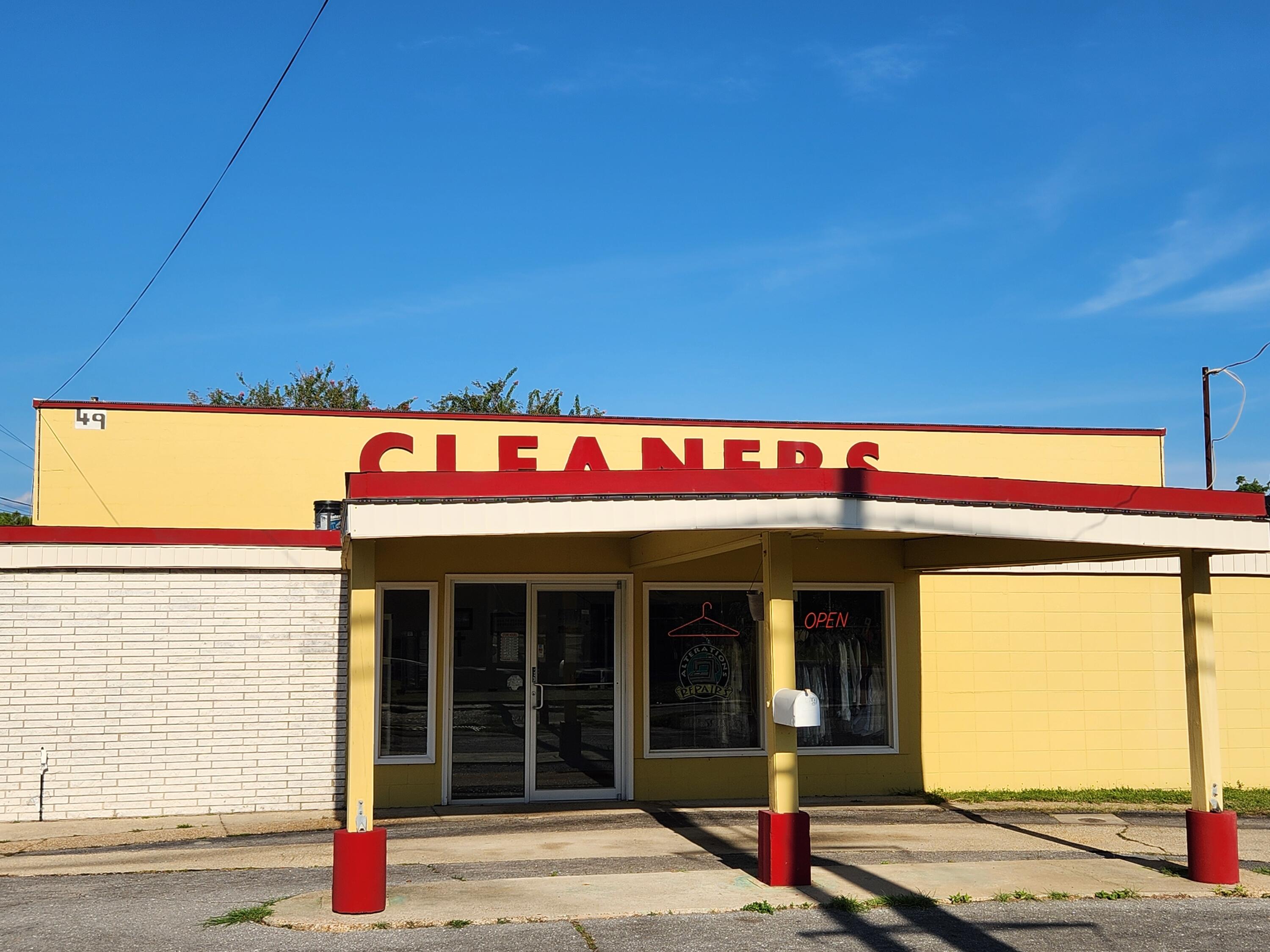 Currently, a well-established laundromat with dry cleaning and alteration services, operating successfully for 23 years by a dedicated local owner is calling for an investor/new owner. This property is situated in a prime location with high visibility and accessibility, making it a go-to spot for local residents and service members. 1.3 miles from Highway 98, providing easy access for commuters and locals. 2 miles from Okaloosa Island, a popular area known for its beaches and tourist activity. 5 miles from Eglin Air Force Base, one of the largest military bases in the U.S. 7 miles from Hurlburt Field, another major military installation. Rare opportunity to acquire a turnkey operation. This is a rare opportunity to acquire a turnkey operation with a proven track record in a thriving area. Perfect for an investor looking to capitalize on a stable, income-generating business in a high-demand location.
