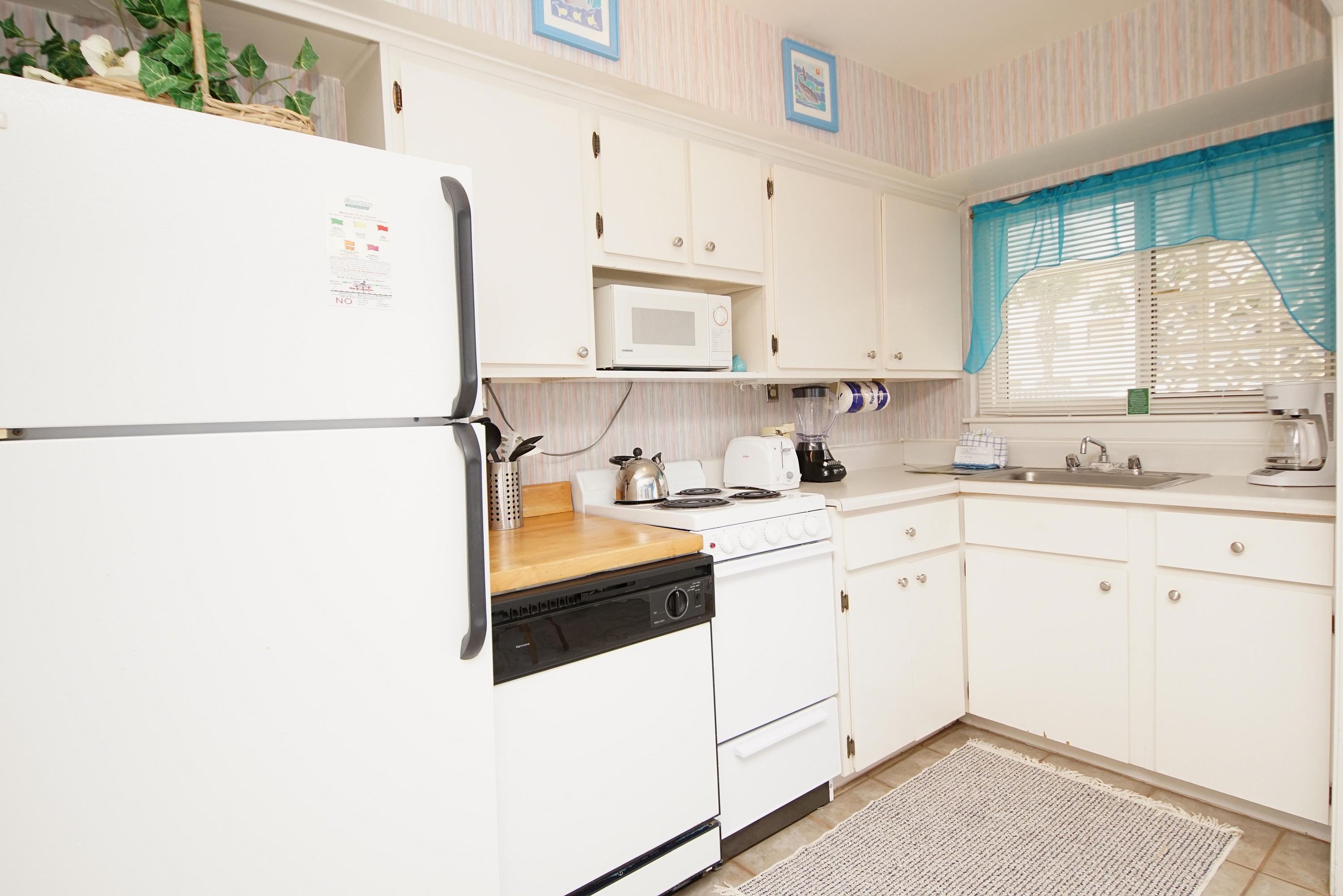 SEASPRAY CONDO - Residential