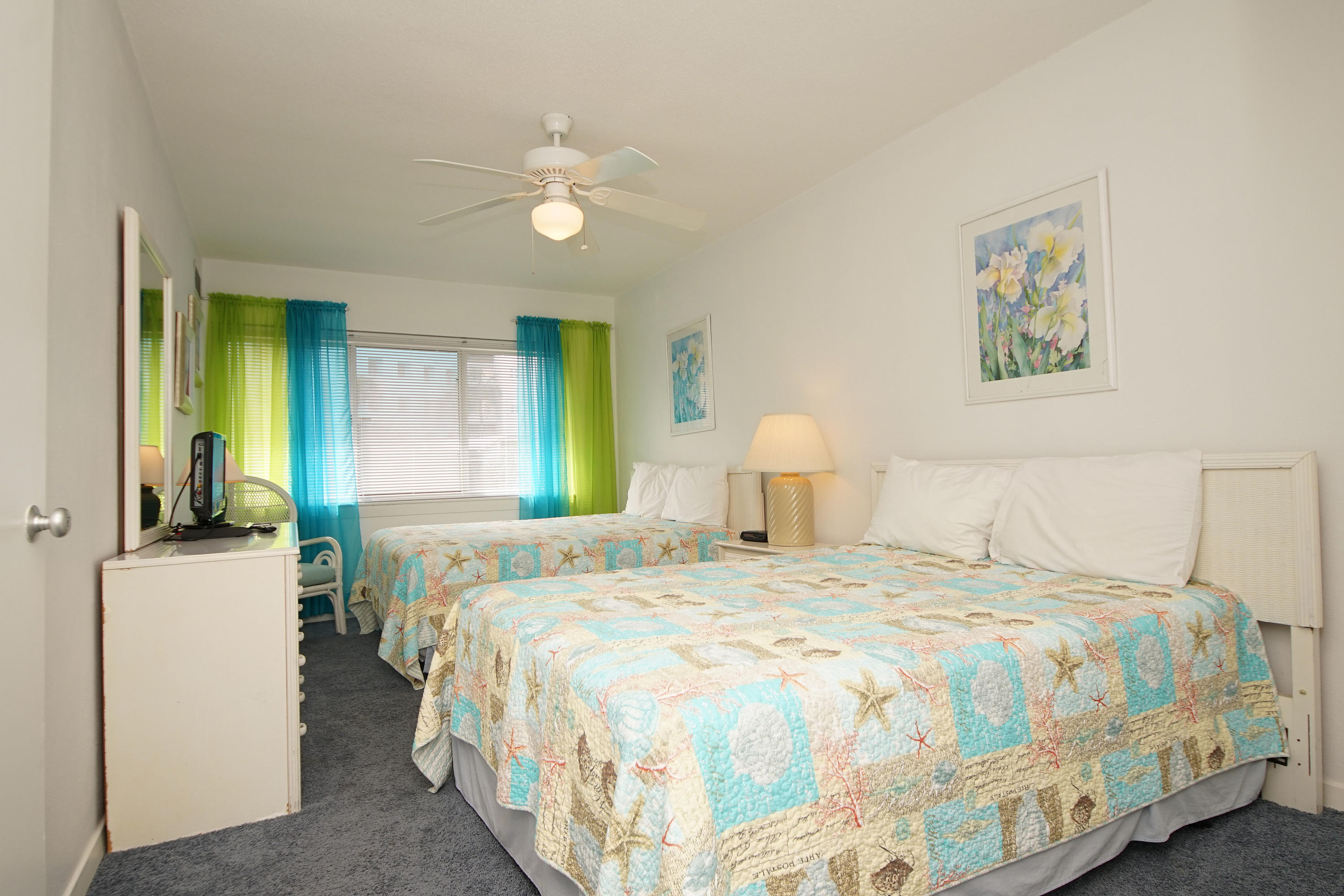 SEASPRAY CONDO - Residential