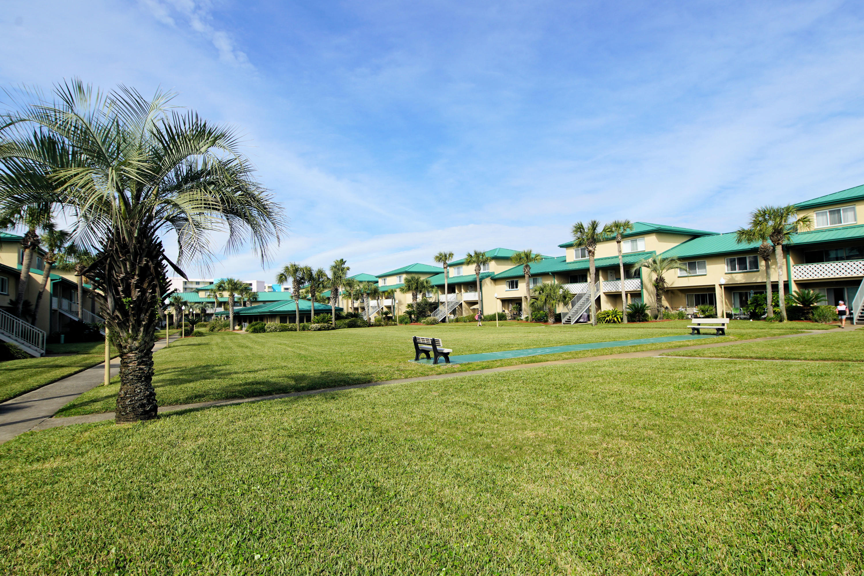 SEASPRAY CONDO - Residential