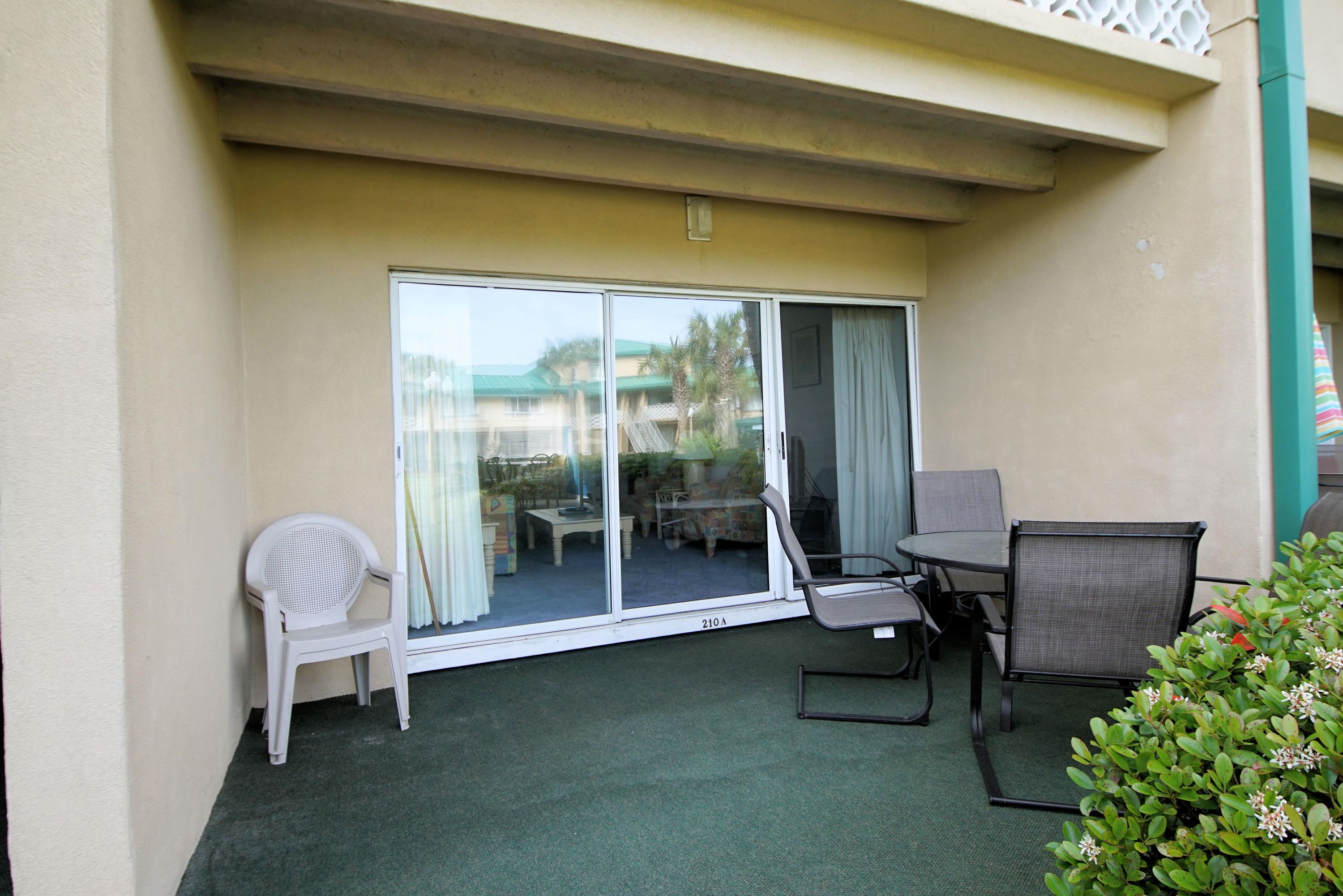 SEASPRAY CONDO - Residential